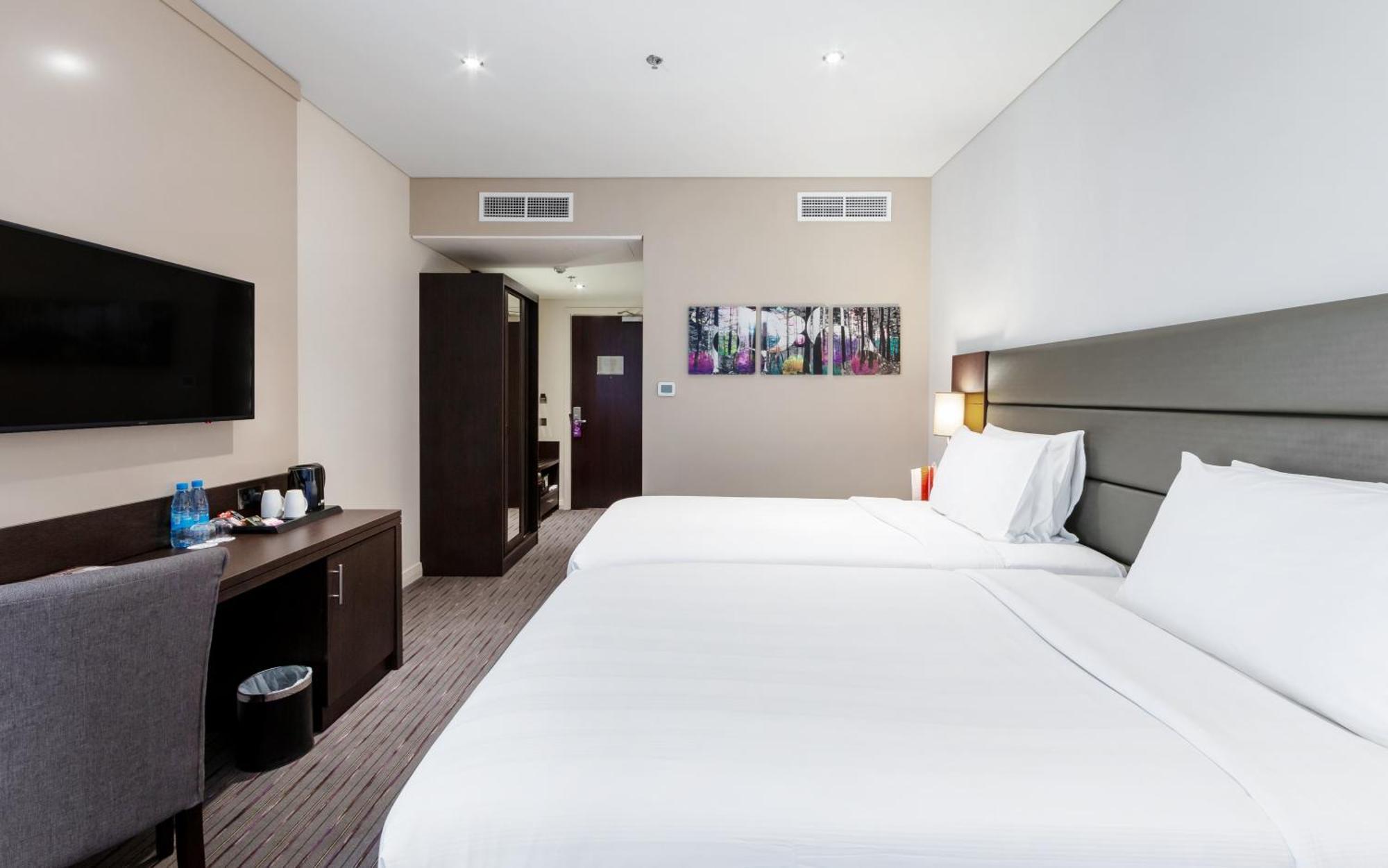 Premier Airport Hotel 3*