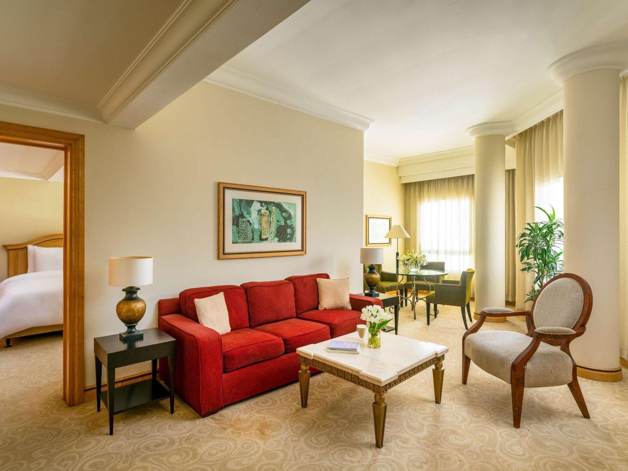 Moevenpick Hotel