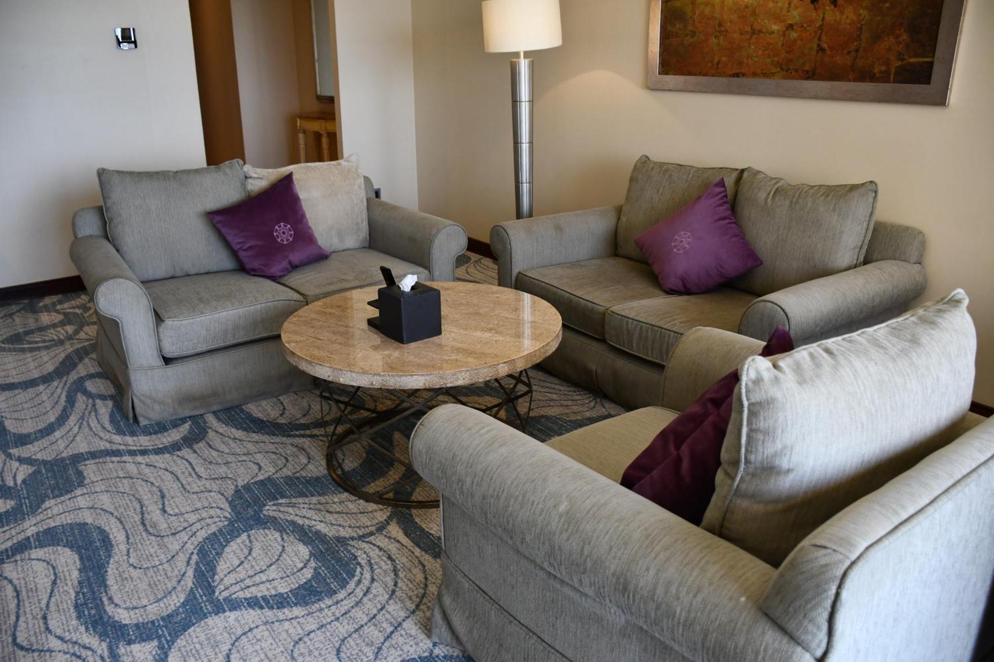 Intercontinental & By Ihg 5*