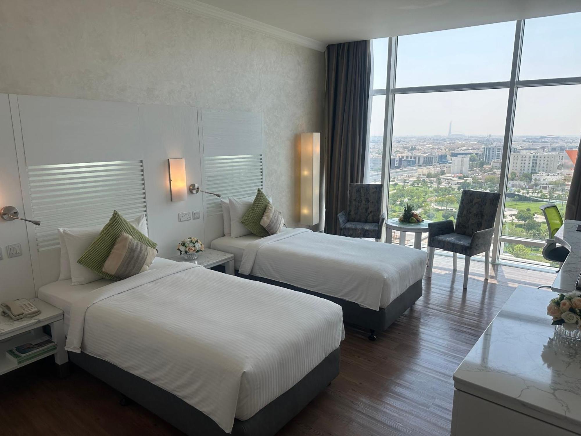 & Centre Aparthotel Doha