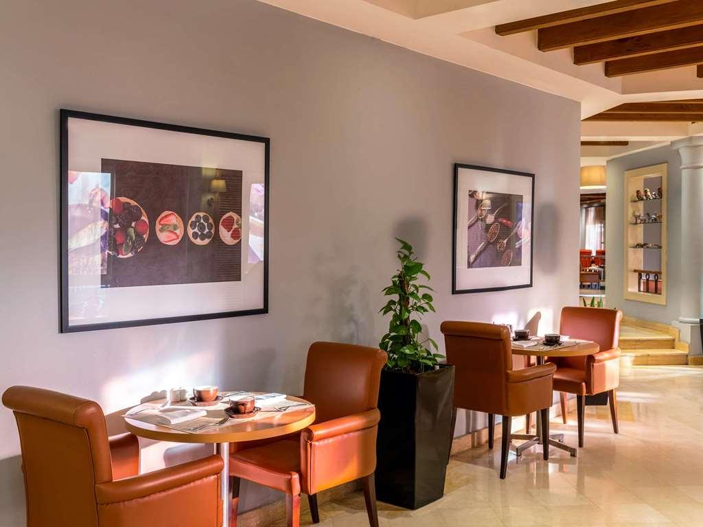 Moevenpick 4* Doha