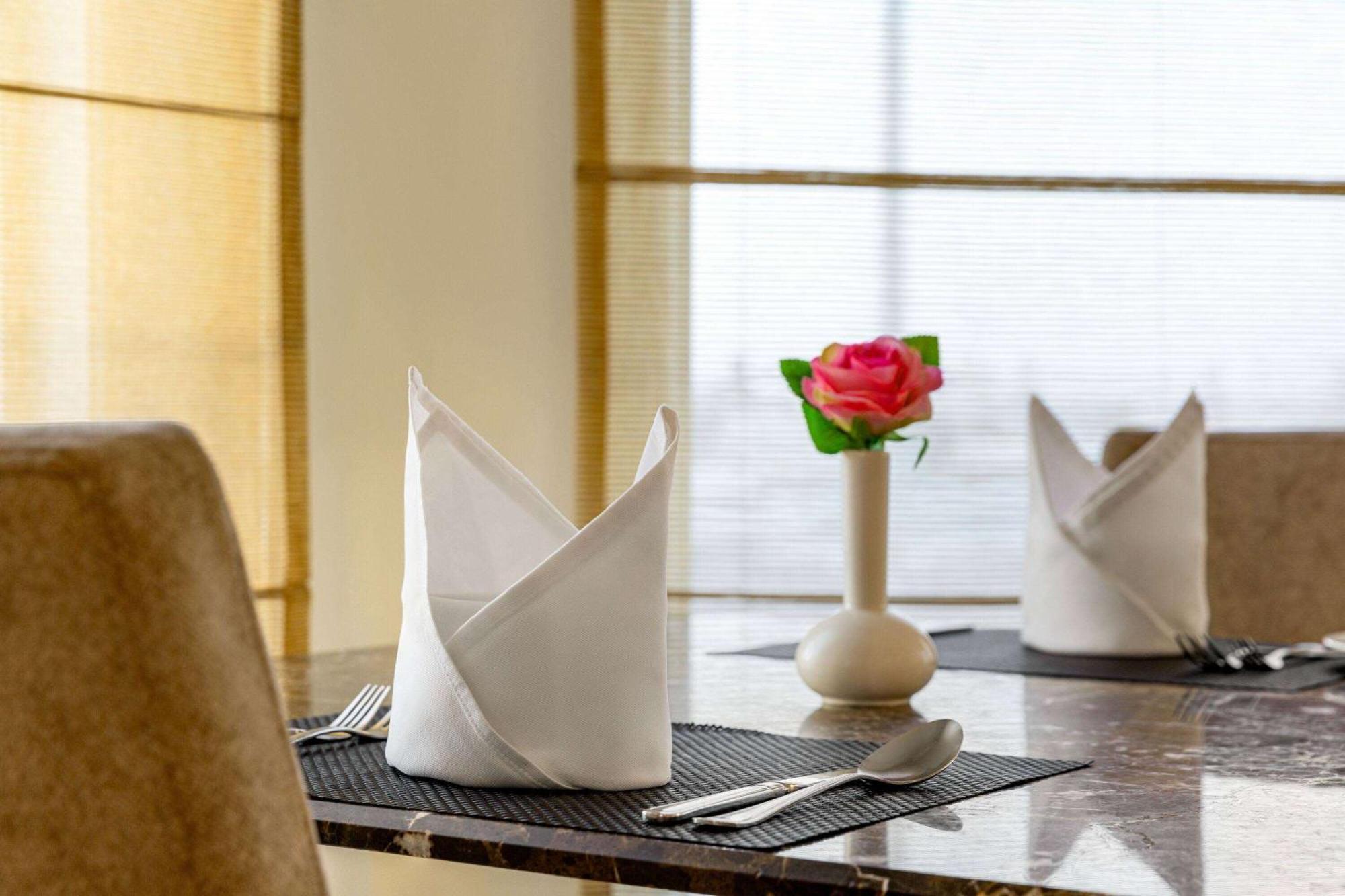 Grand Regency Doha, Trademark Collection By Wyndham 5* Doha