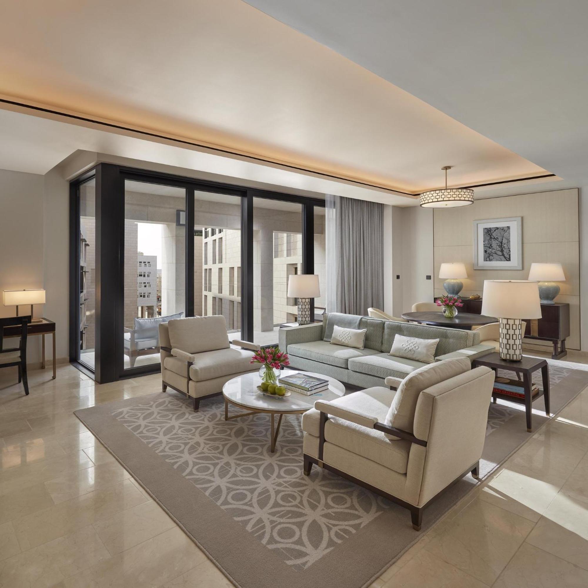 Mandarin Oriental,