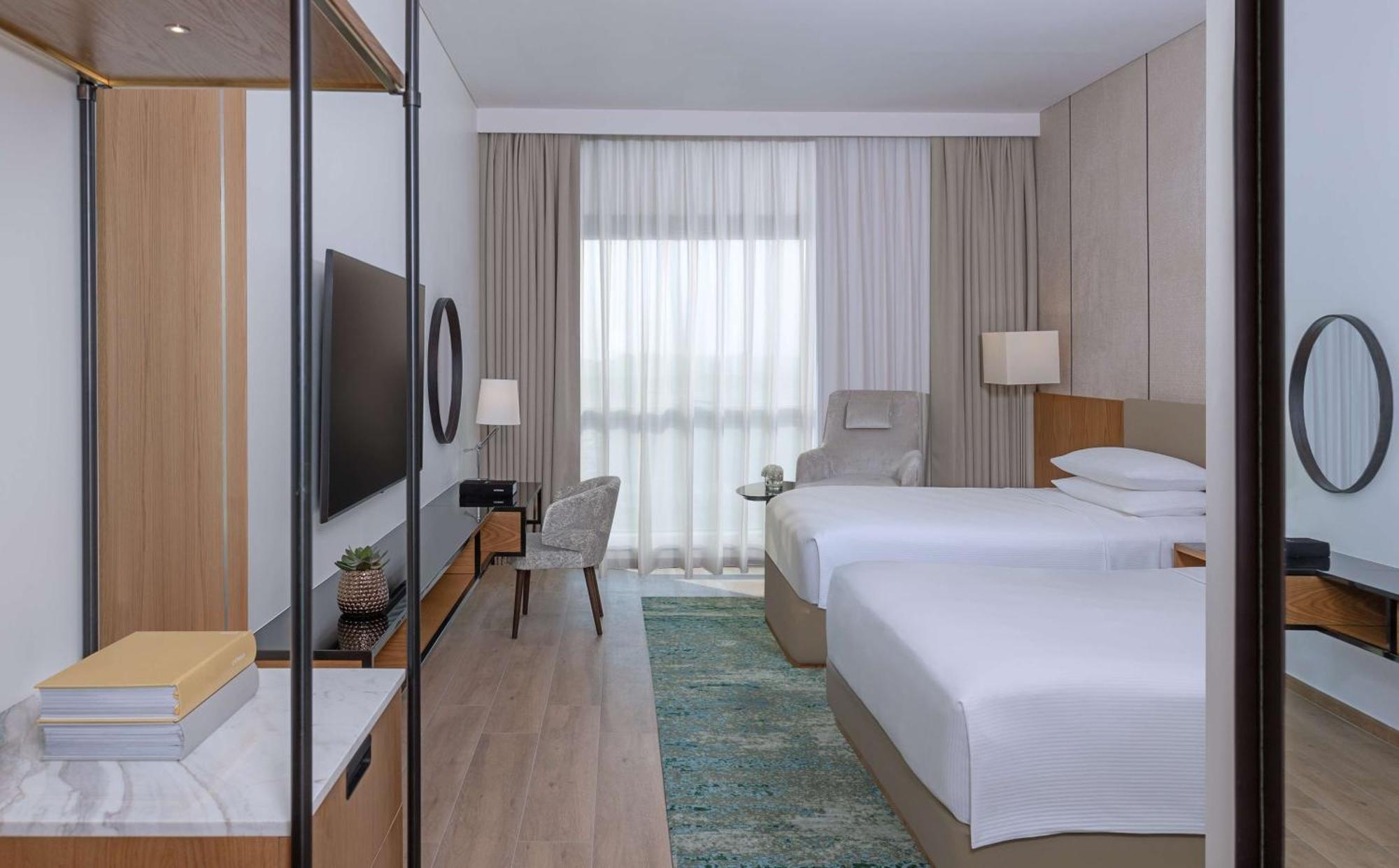Hyatt Regency Oryx Hotel 5*