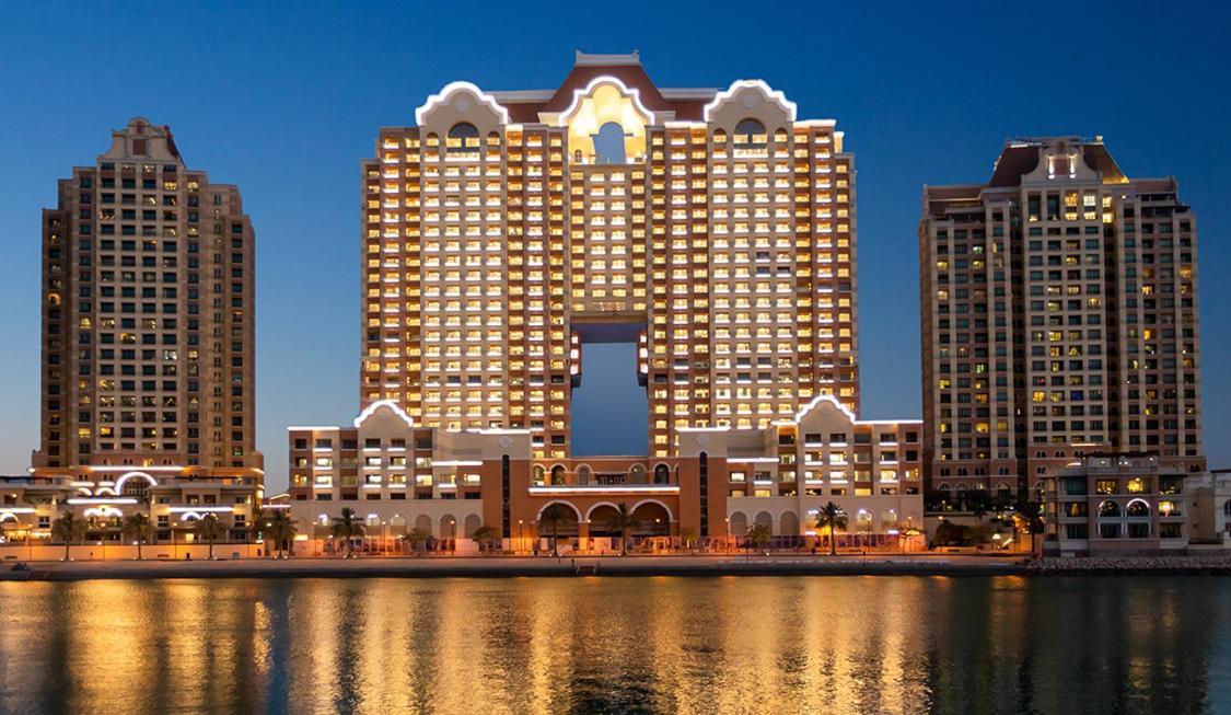Luxury In The Pearl, Qatar Doha