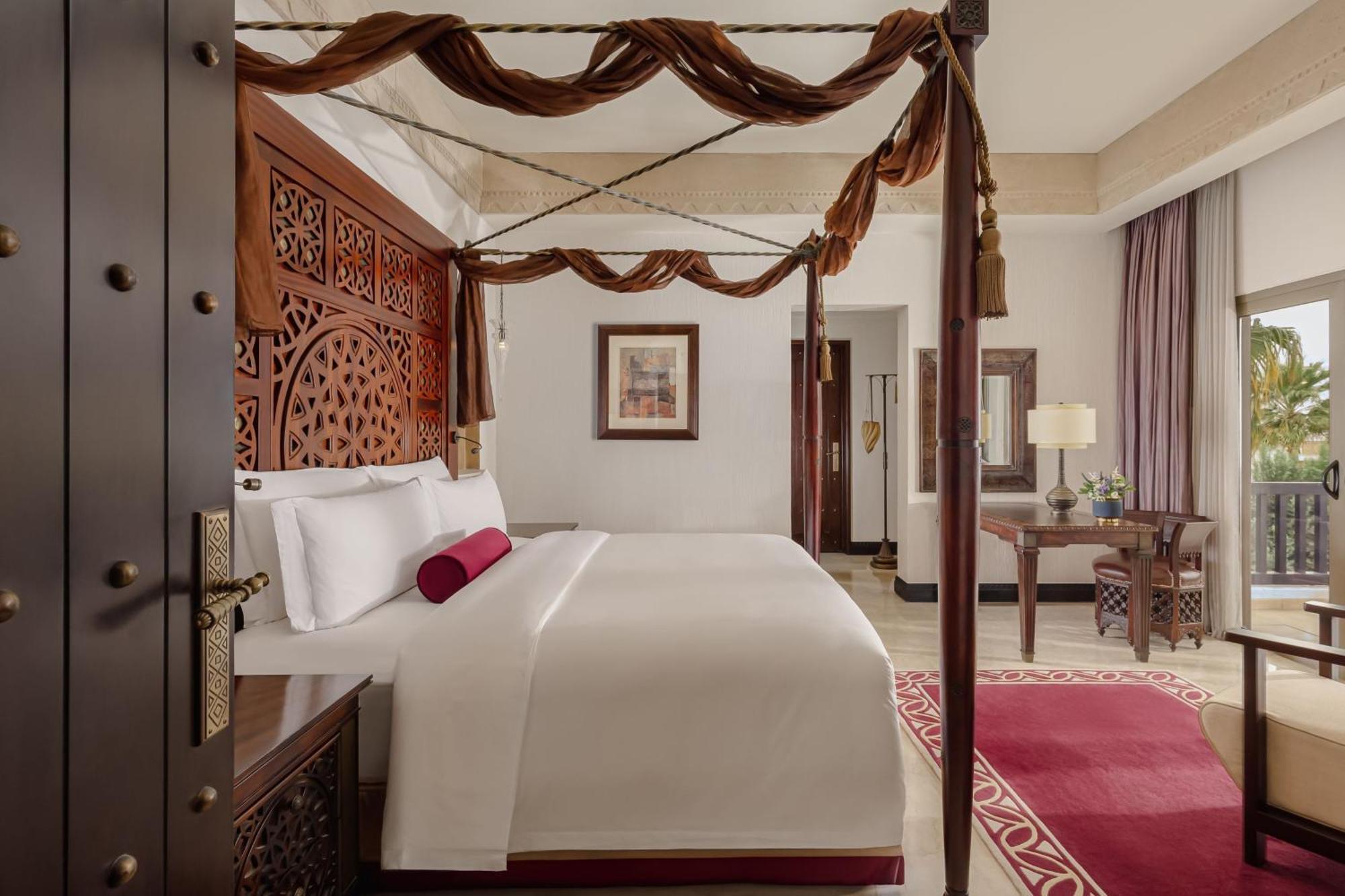 Sharq Village & Spa, A Ritz-carlton Resort Doha