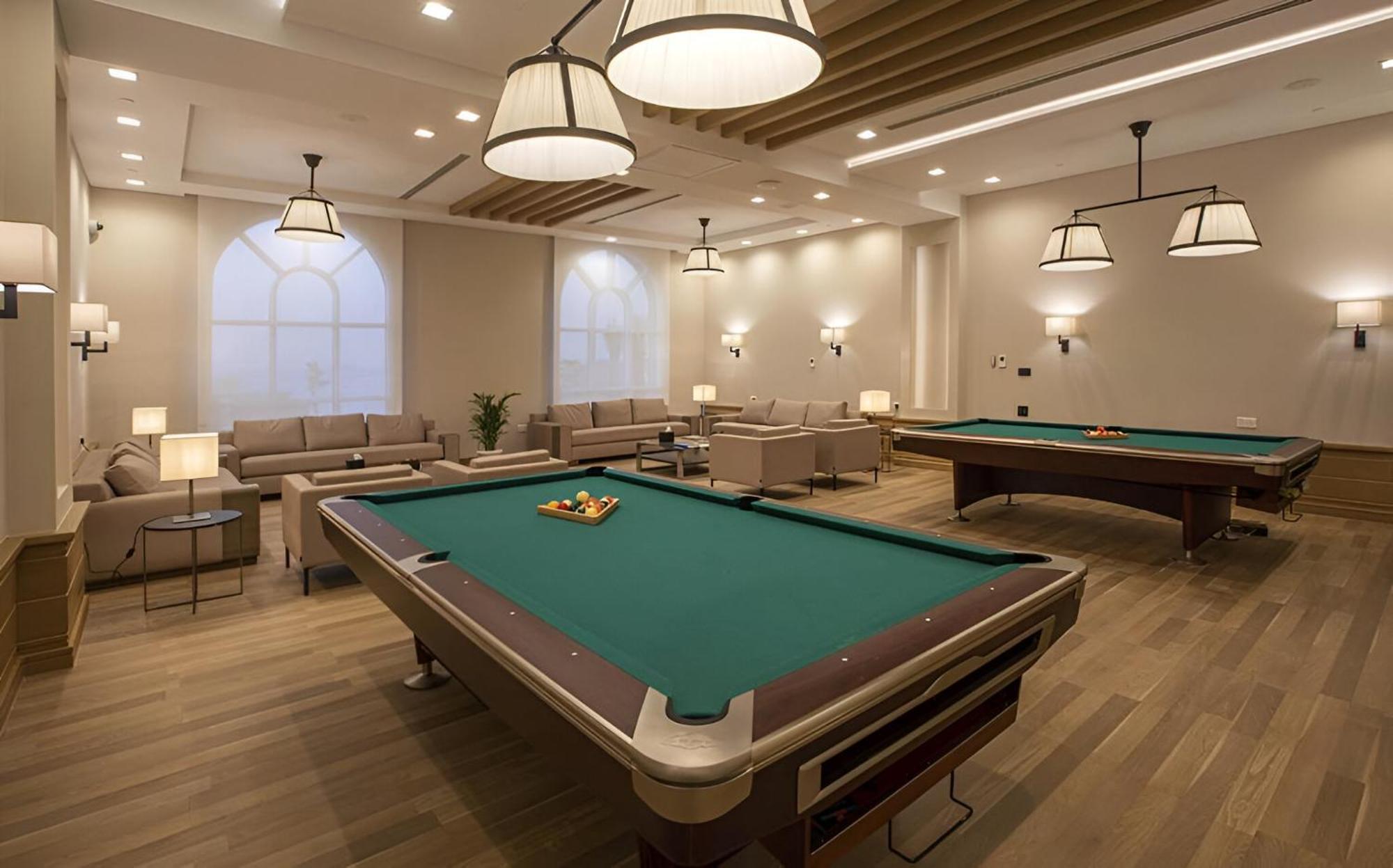 Luxury In The Pearl, Qatar * Doha