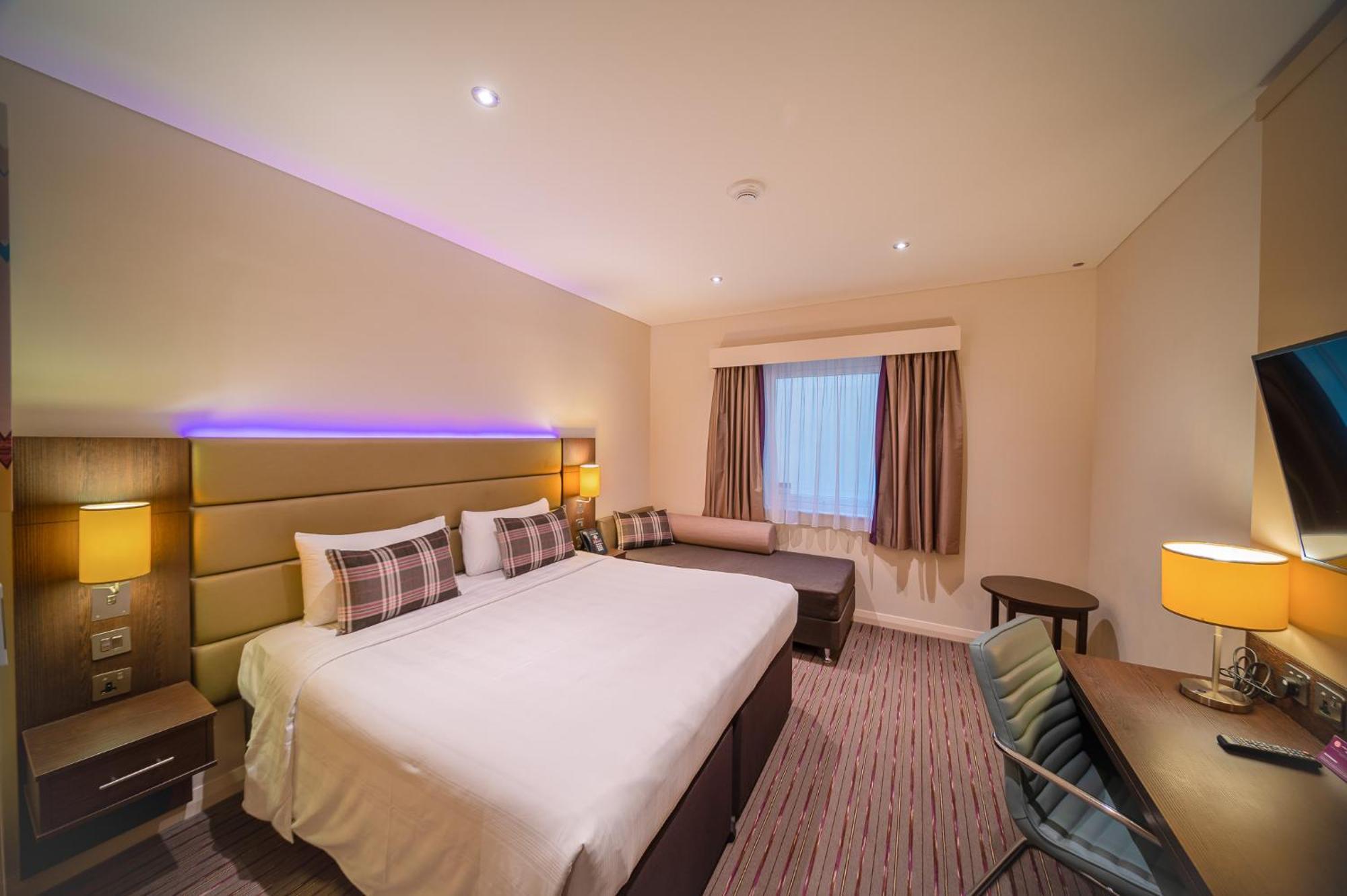 Premier Doha Education 3*
