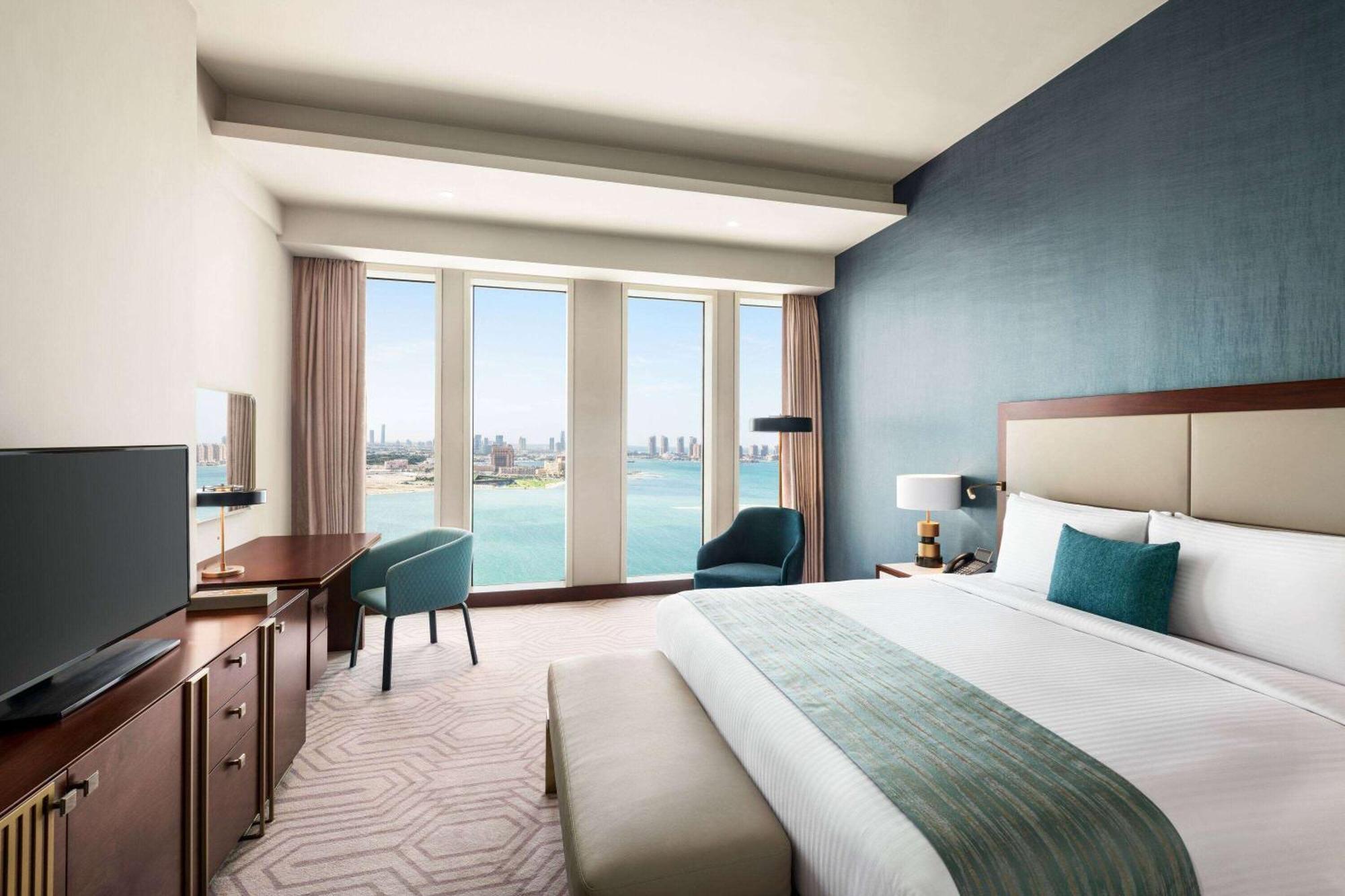 Wyndham Grand West Bay
