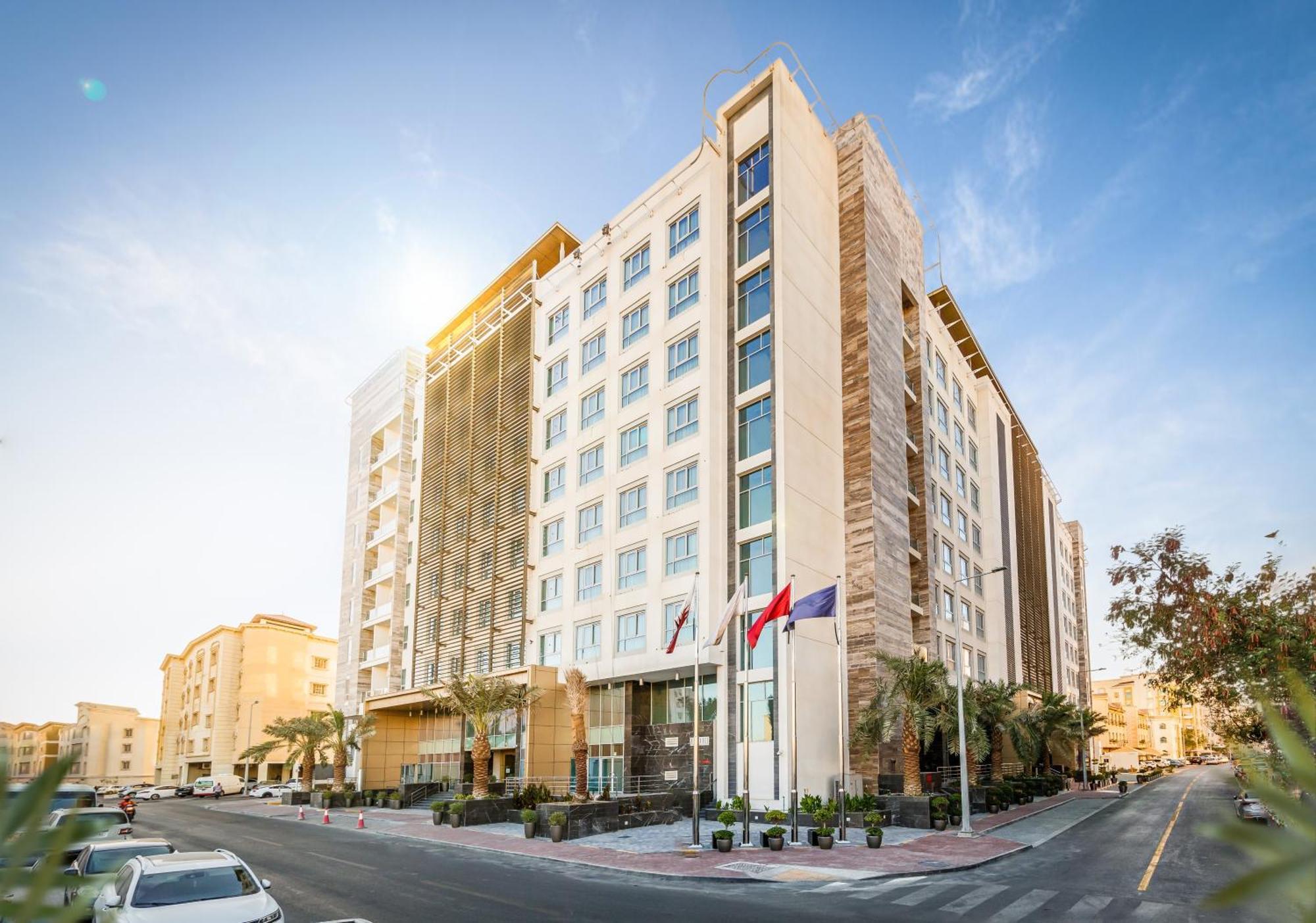 & - Al Sadd, Doha, Qatar