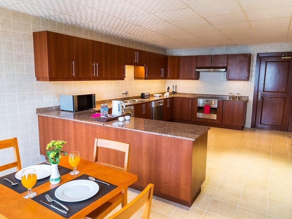 Sedra Arjaan By Rotana 4*