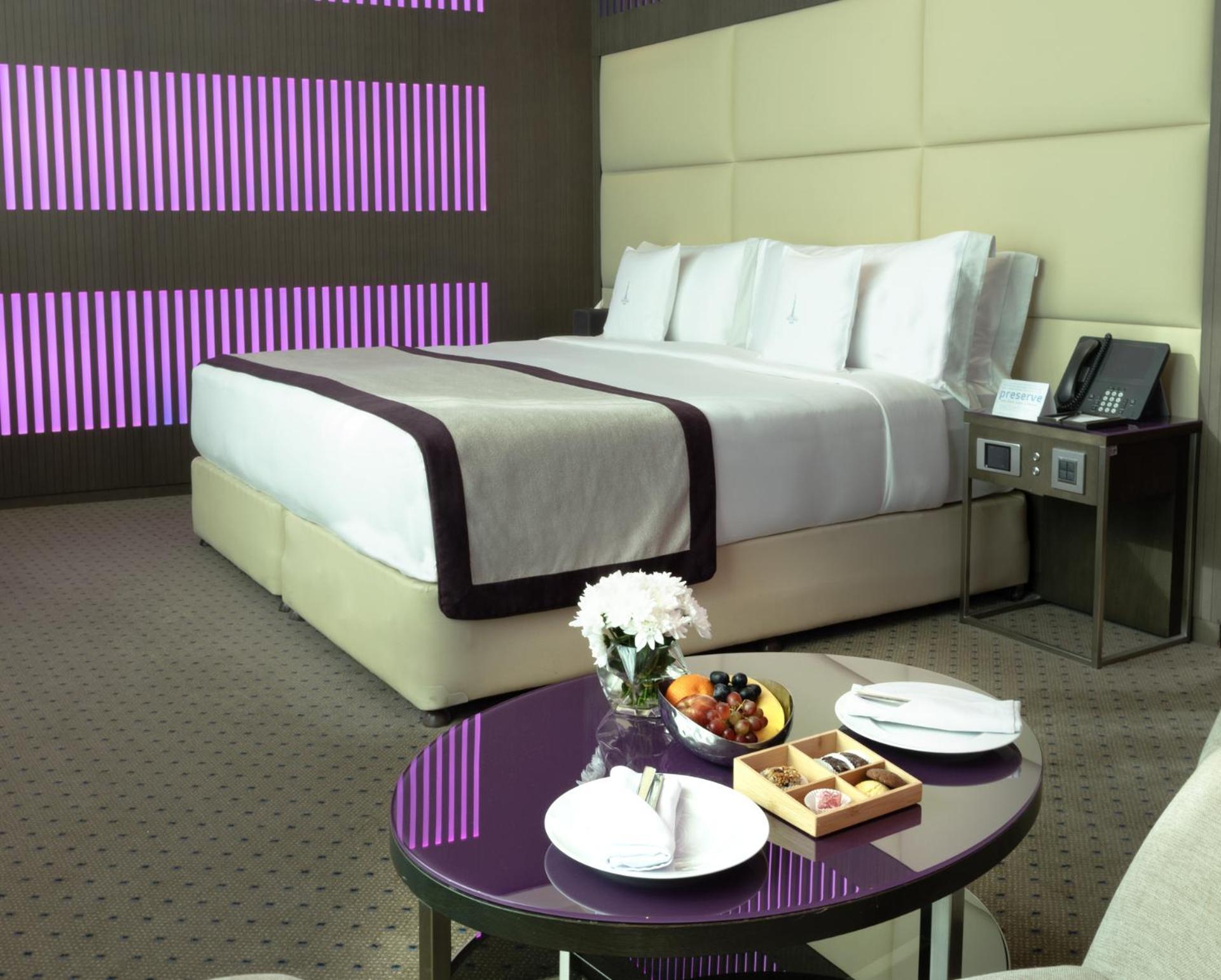 Hotel The Torch Doha 5*