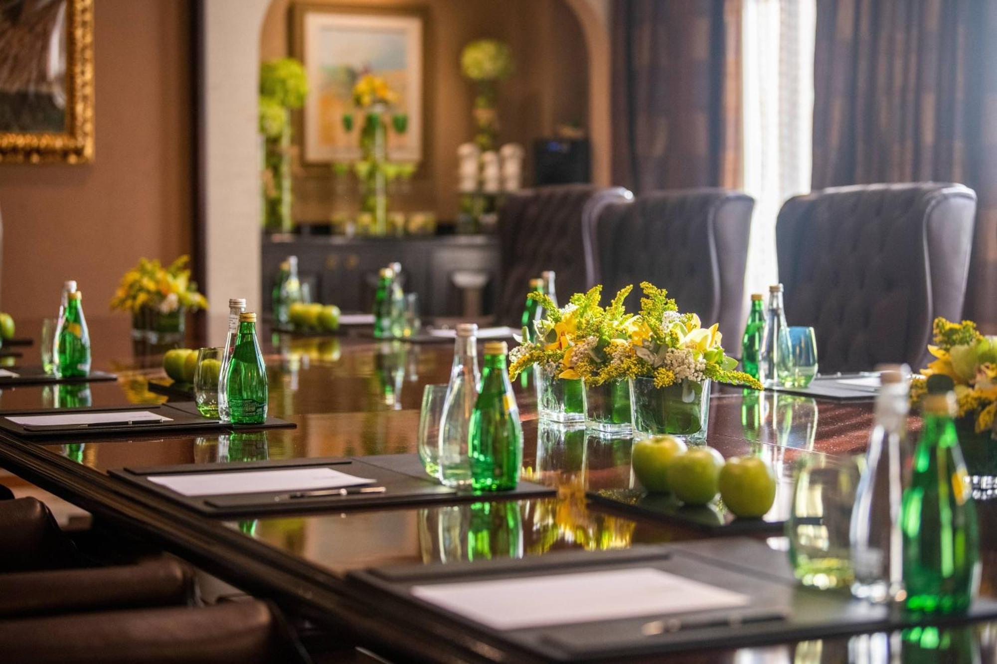 Sharq Village & Spa, A Ritz-carlton 5* Doha