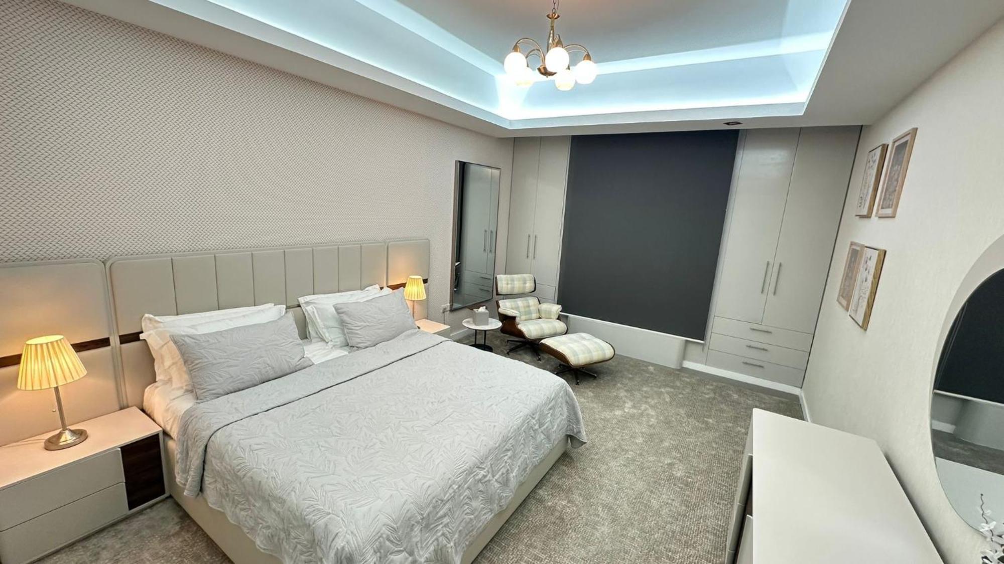 Al Fereej Tower Luxury *