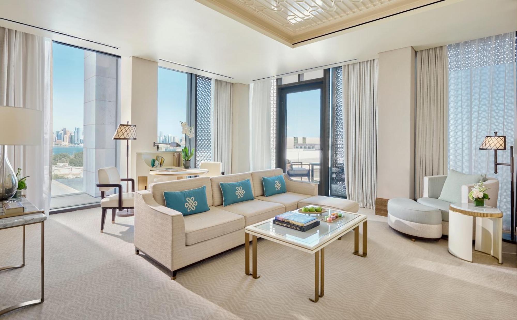 Mandarin Oriental, Hotel
