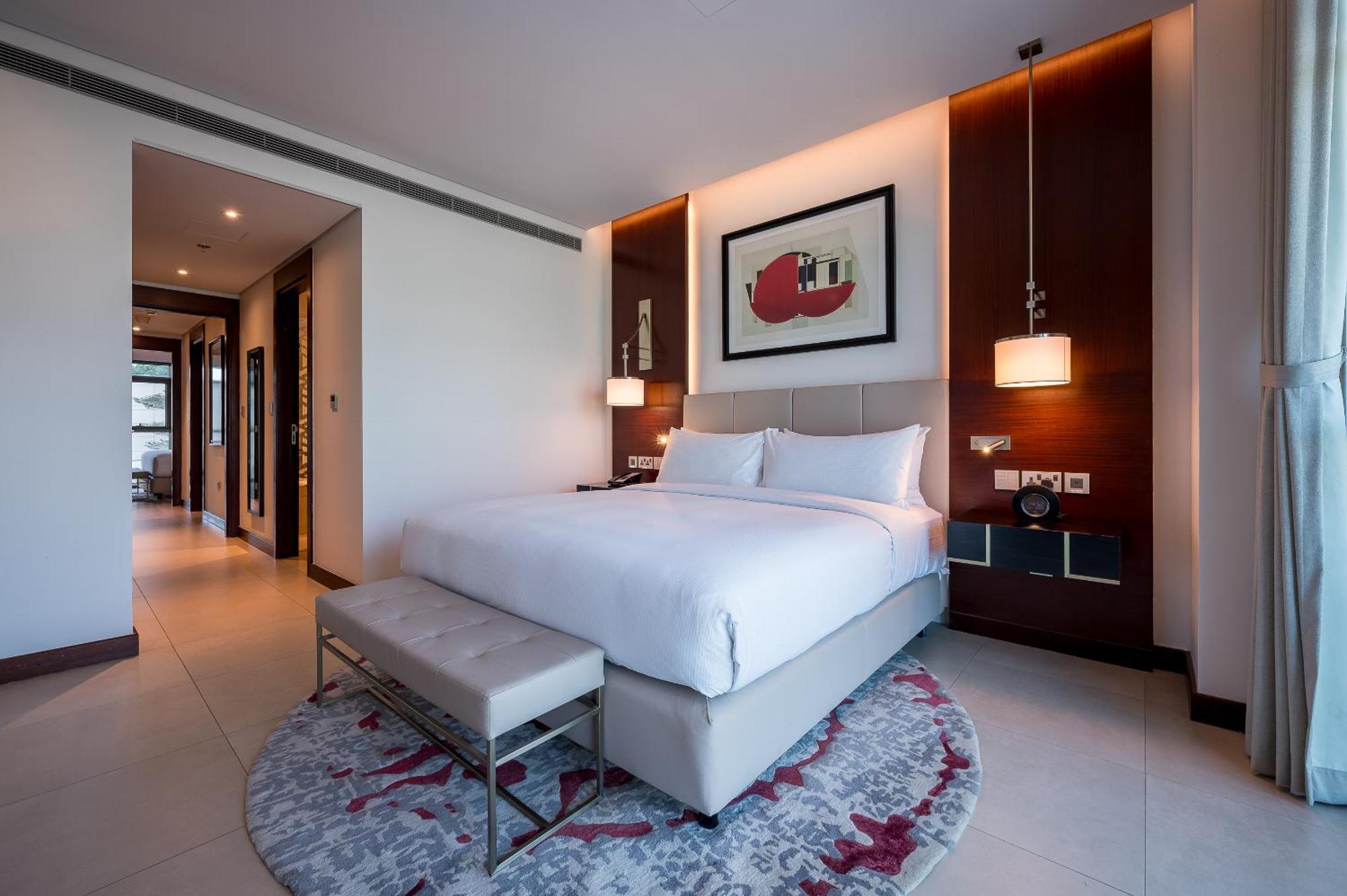 The The Pearl
