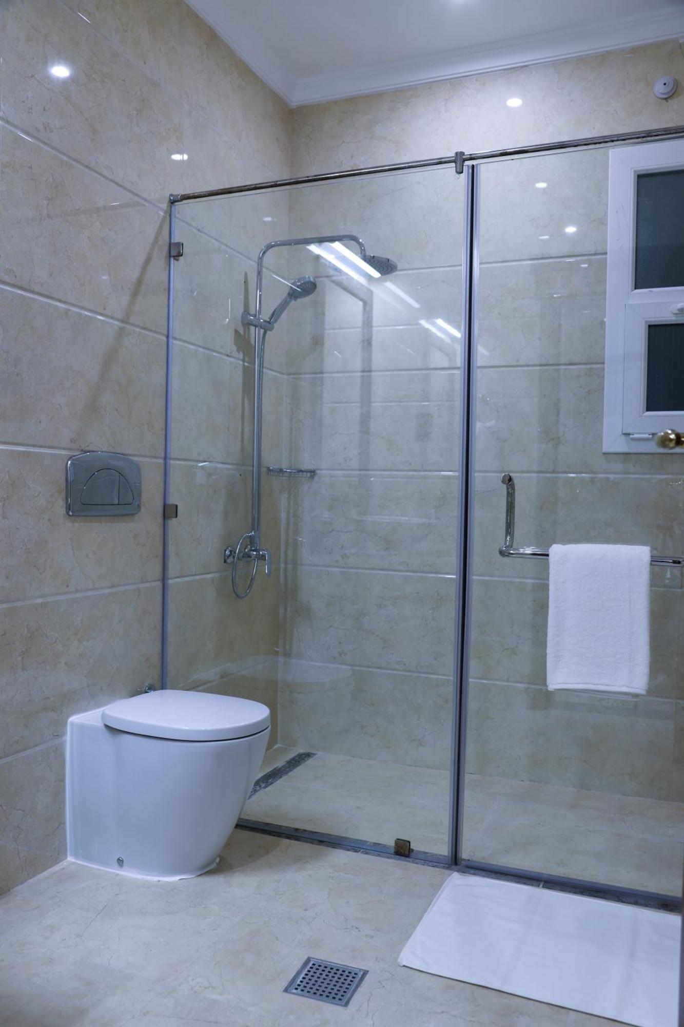 Abraj Royal 2 4* Doha