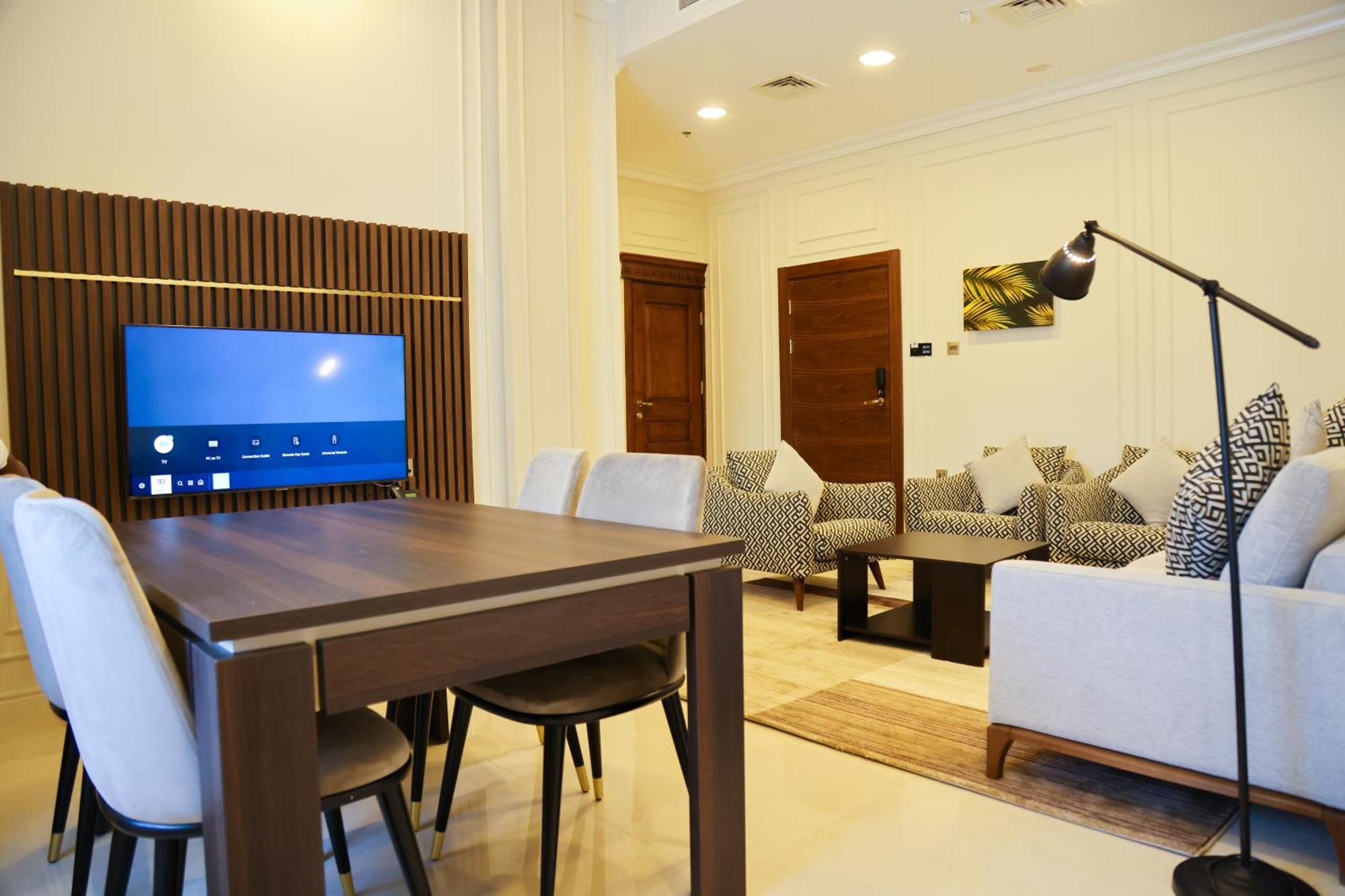 Abraj Royal 2 4* Doha