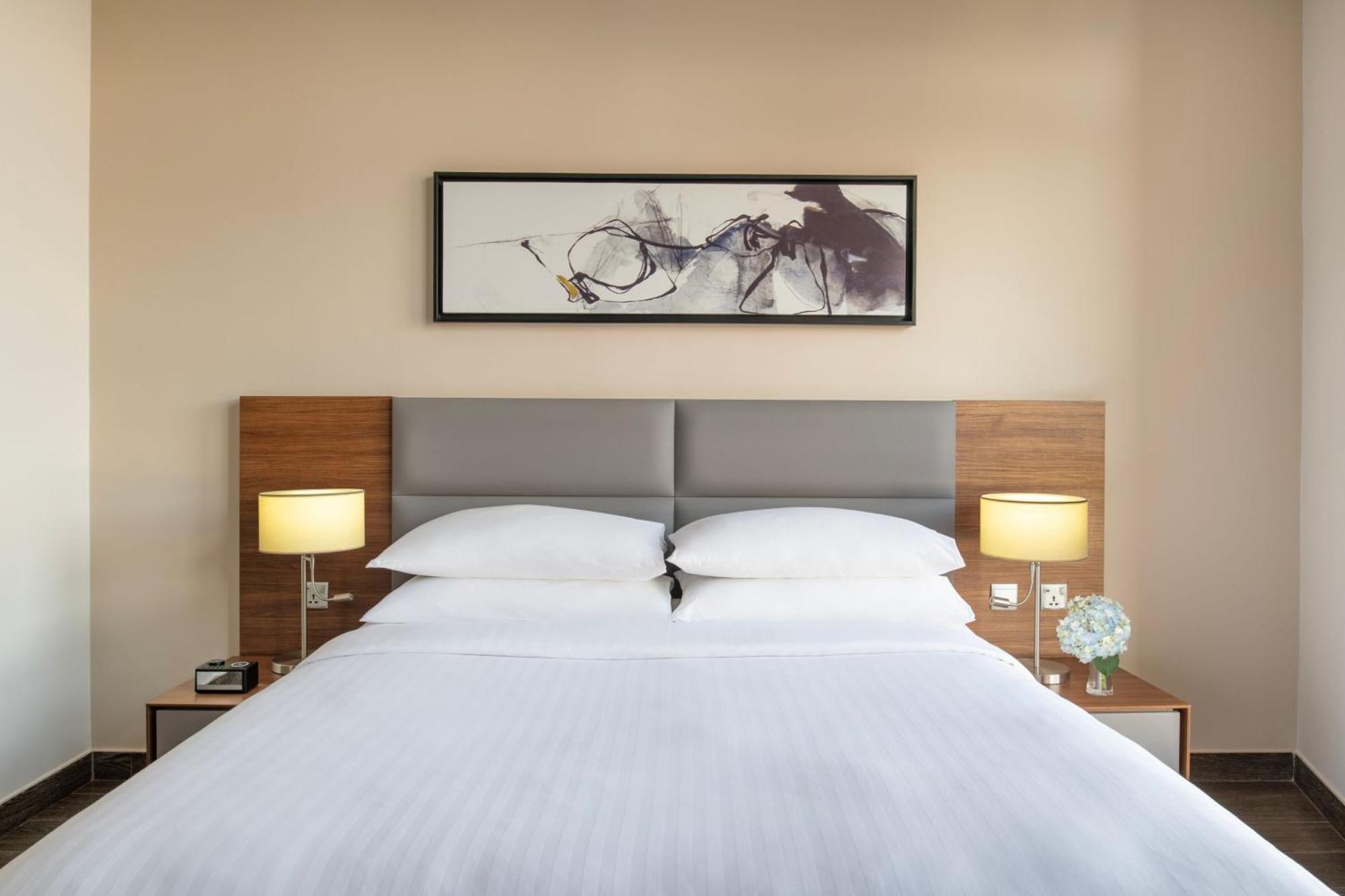 Aparthotel Marriott Executive Doha, Le Mirage Walk Doha