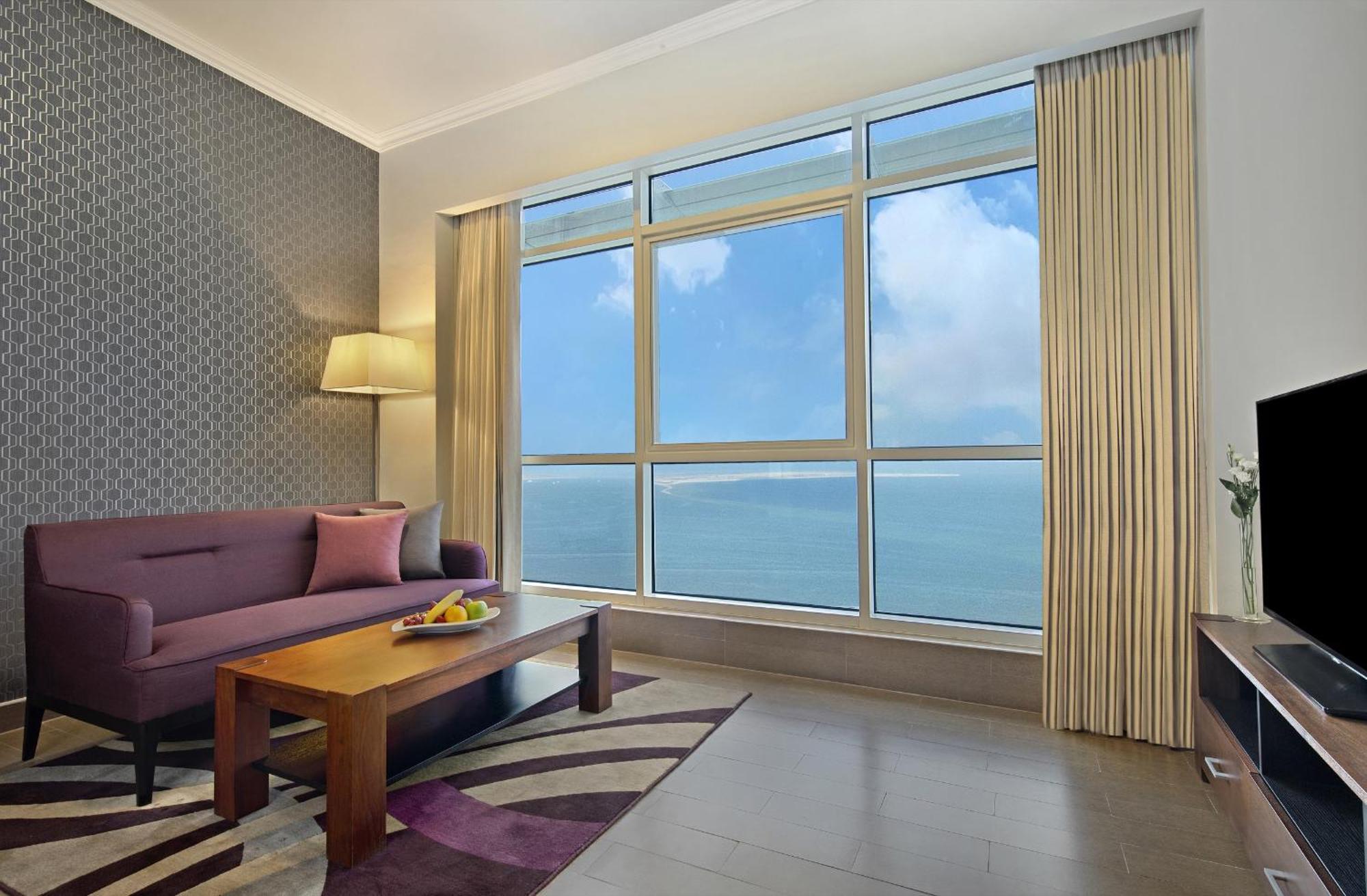 Hotel White Square Curve & Doha