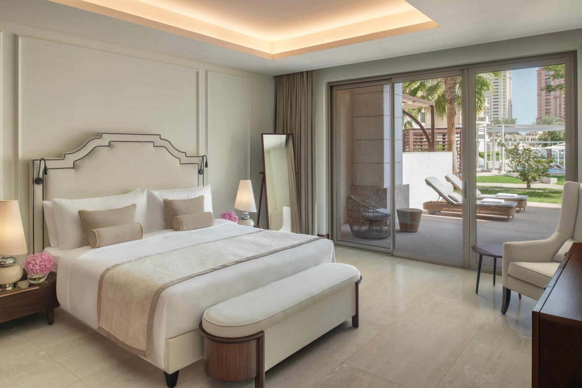 The St. Regis Marsa Arabia Island, The Pearl Qatar Hotel 5*