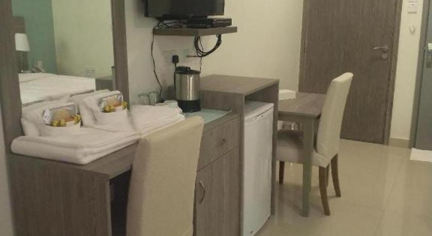 Sovereign - Marriage Certificate Required Hotel 2*