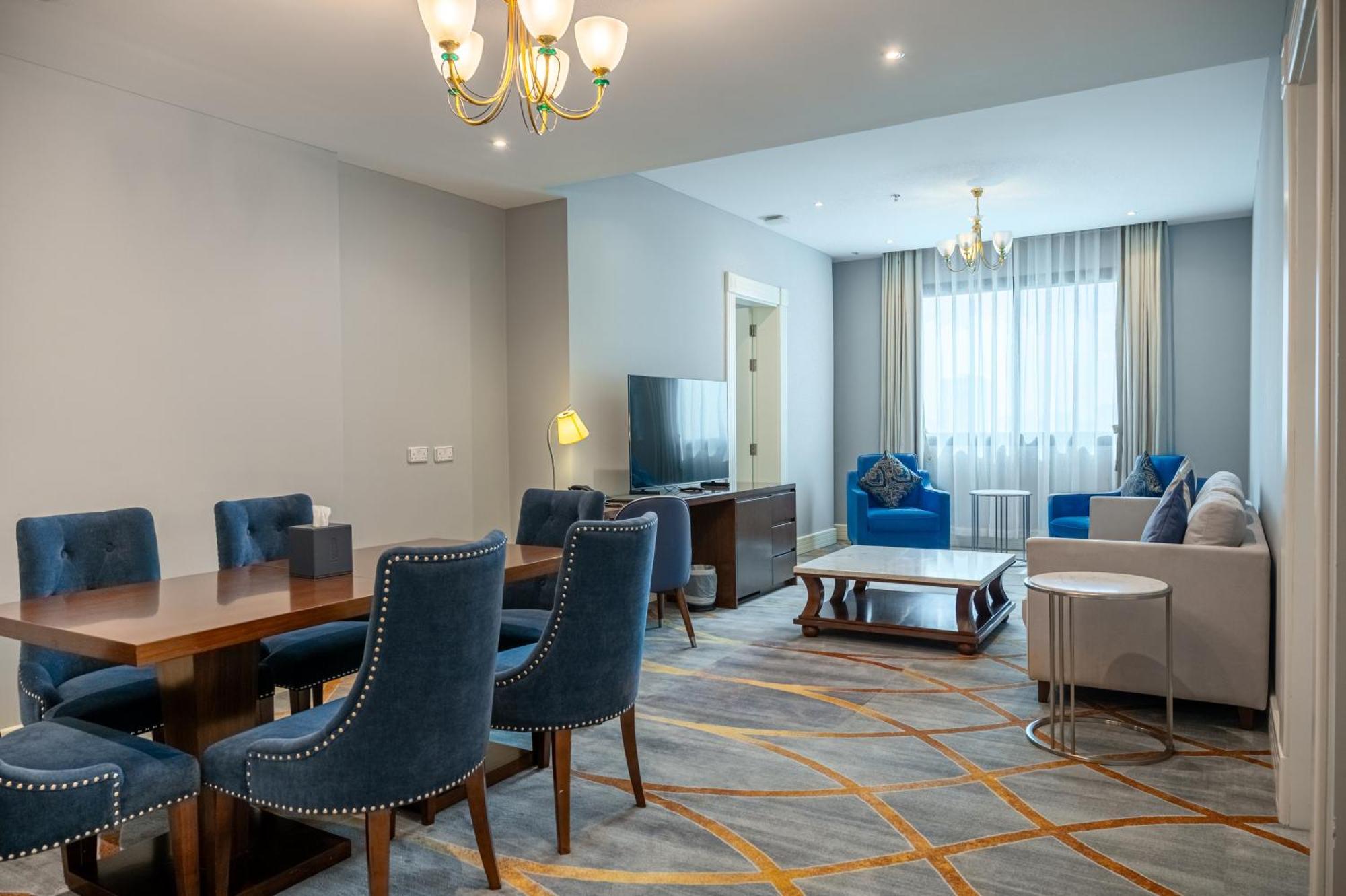 Hotel Sherao شراعوه