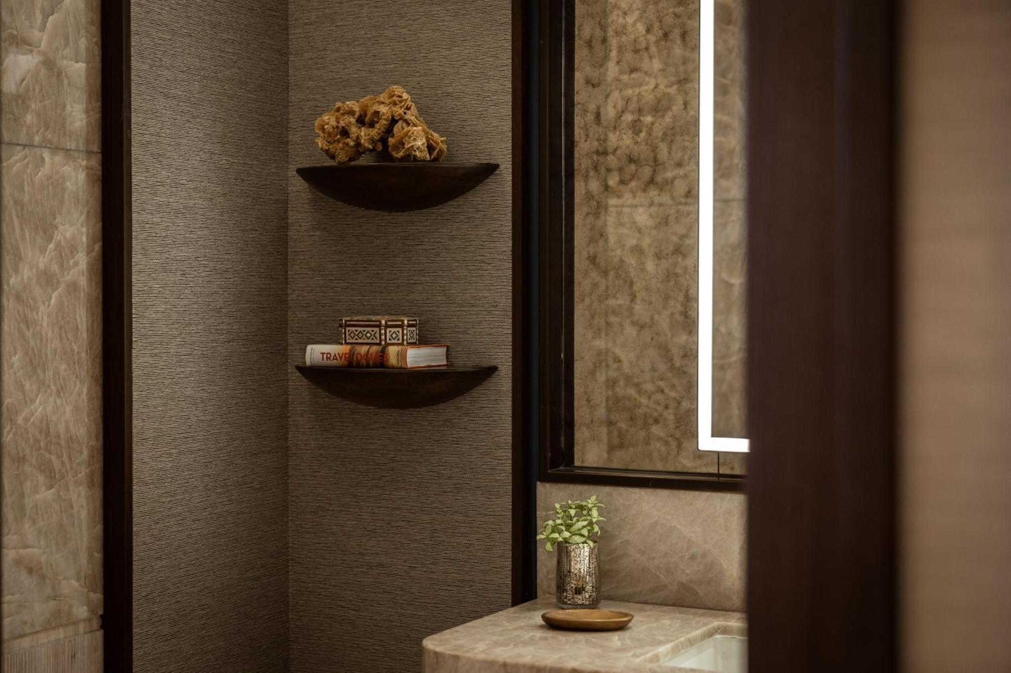 Rosewood Hotel