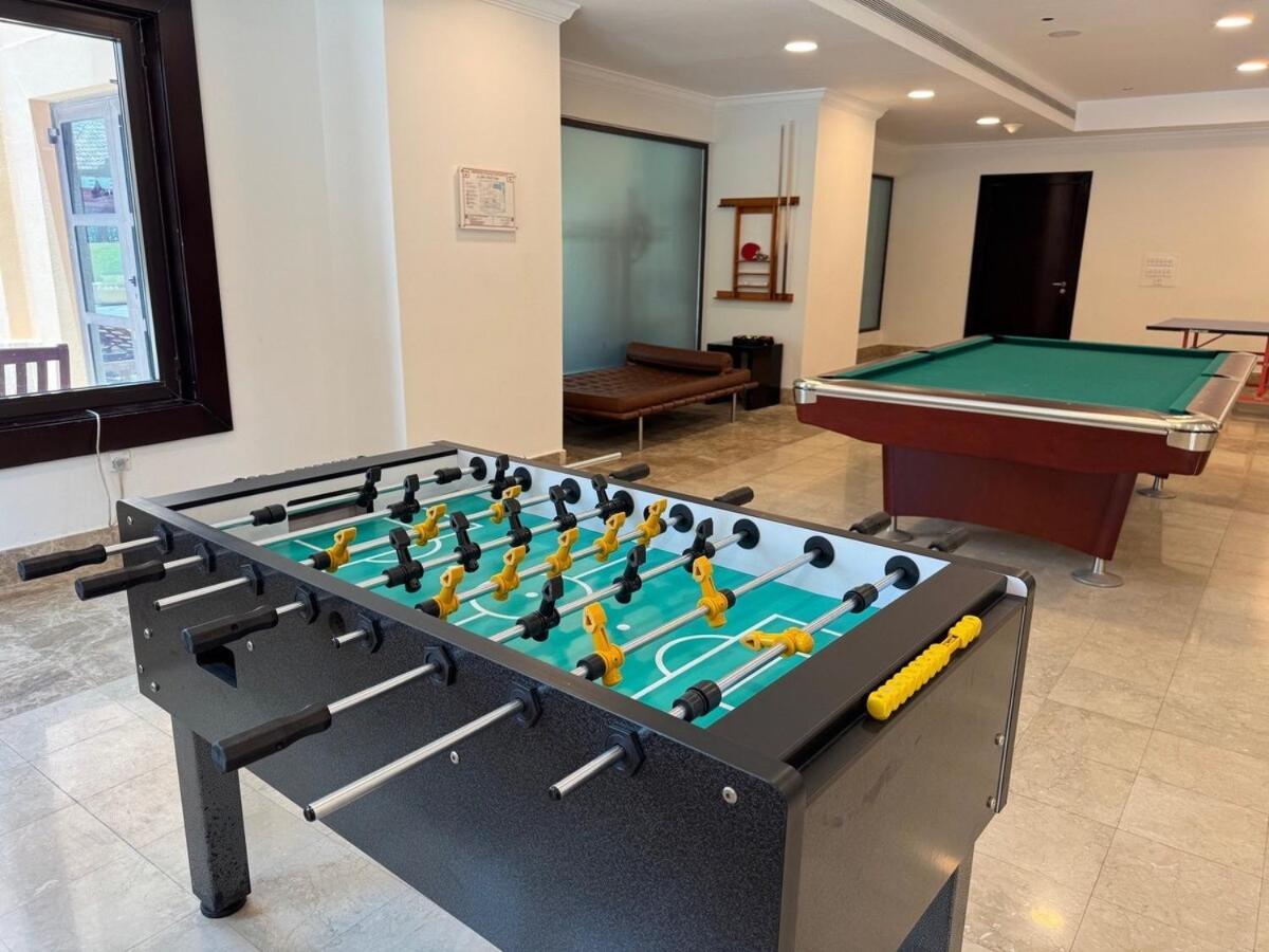 Stylish 1br Pearl Apt- Prime Marina Location *
