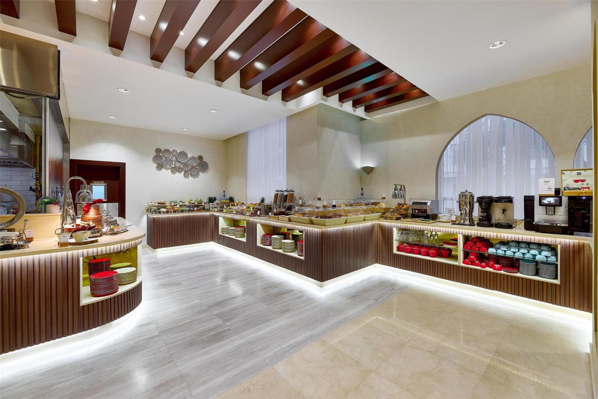 Hotel Doubletree By Hilton - Al Sadd 5*