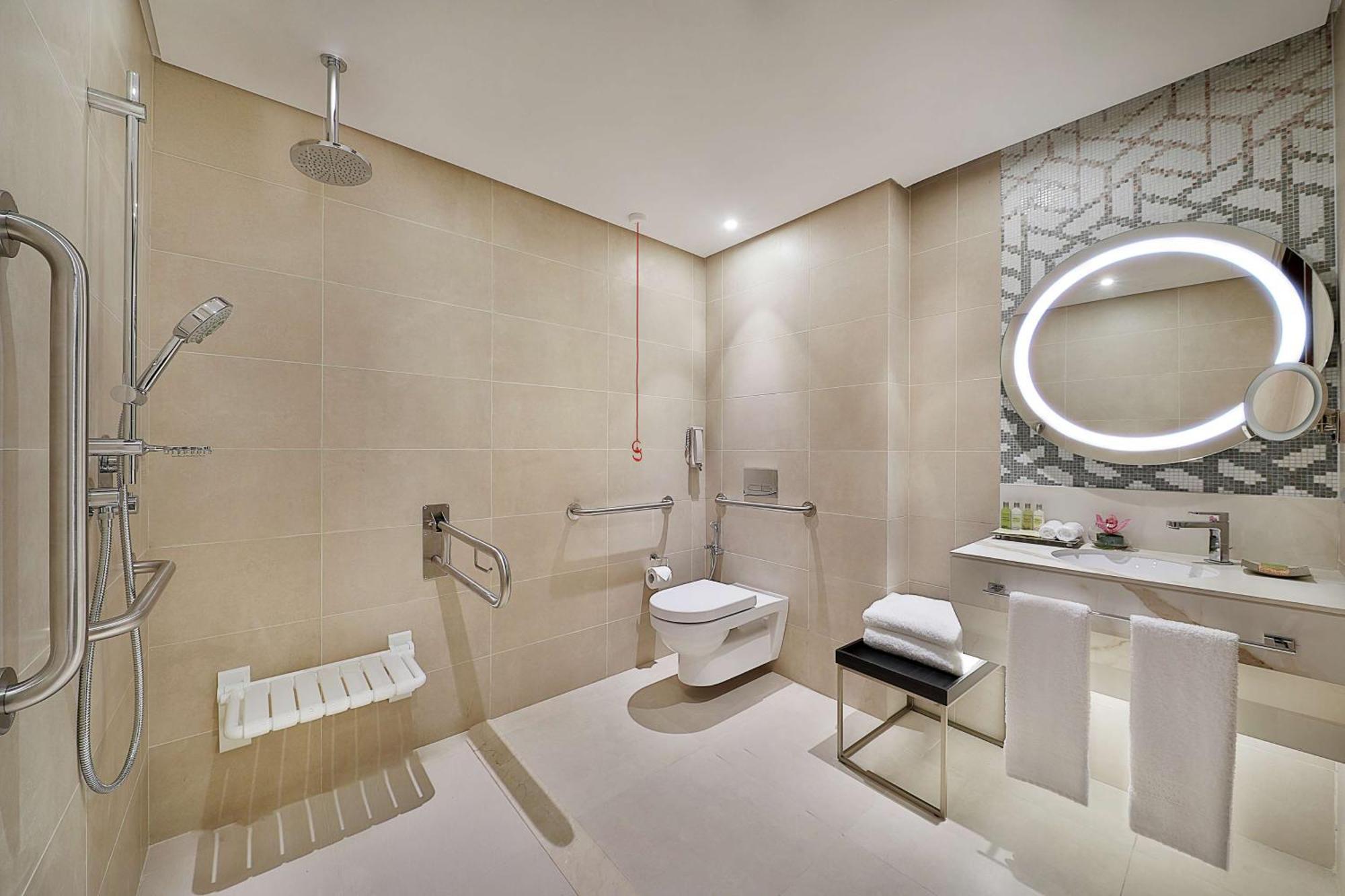 Hilton The Pearl Resort 5*