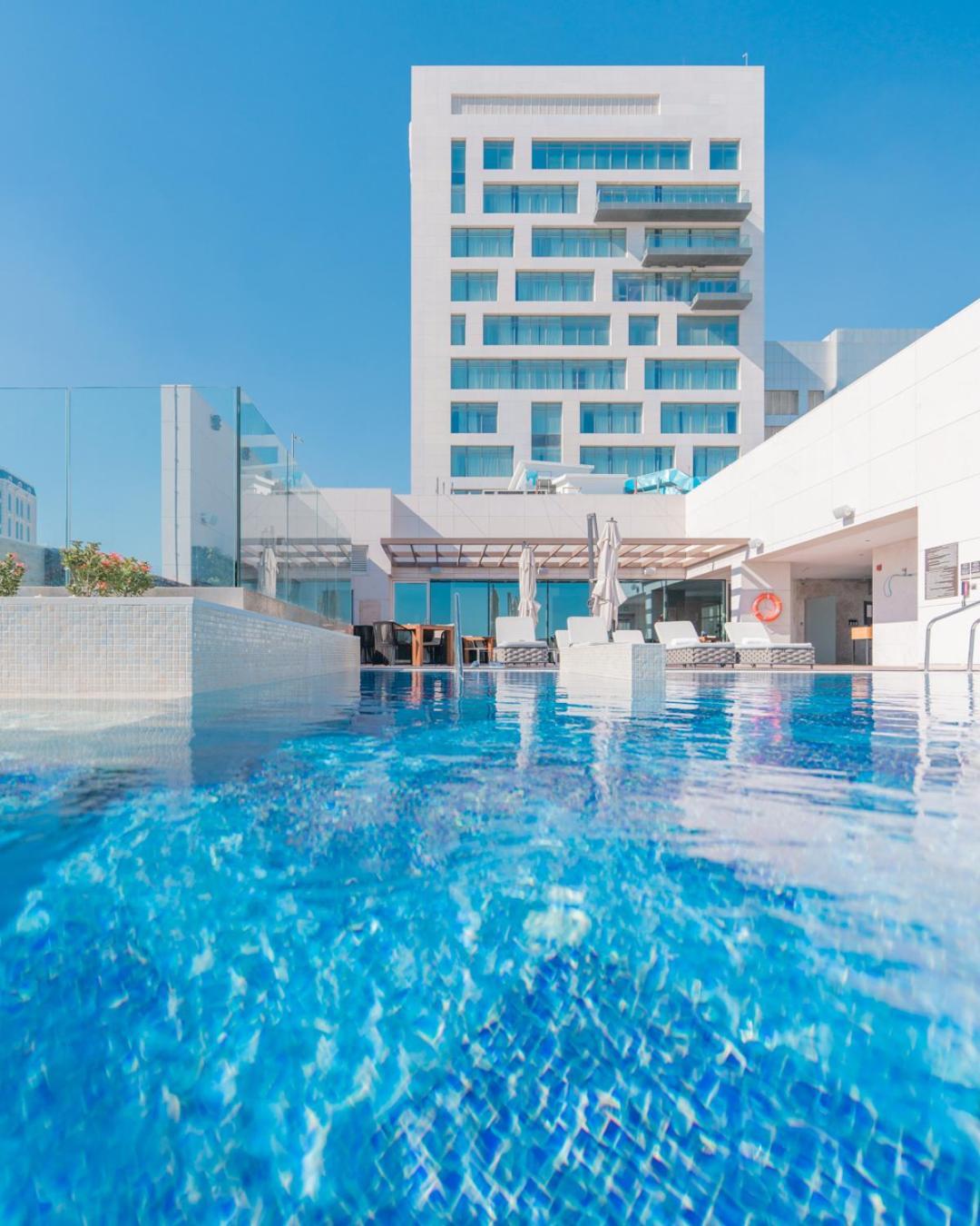 Aparthotel Abesq And Residences, An Ihg 5*