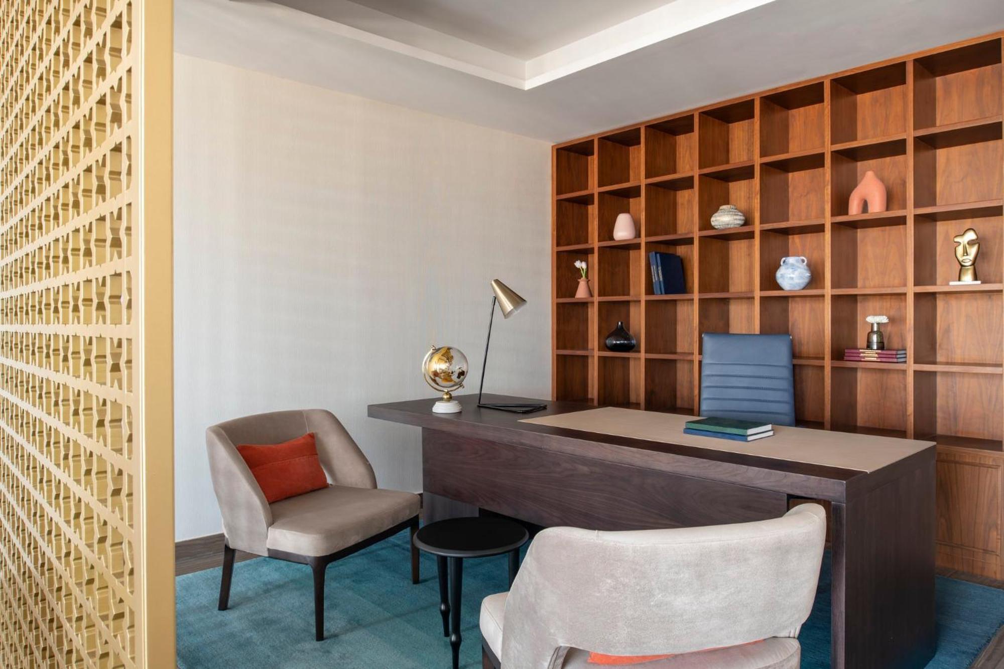 Aparthotel Abesq And Residences, An Ihg