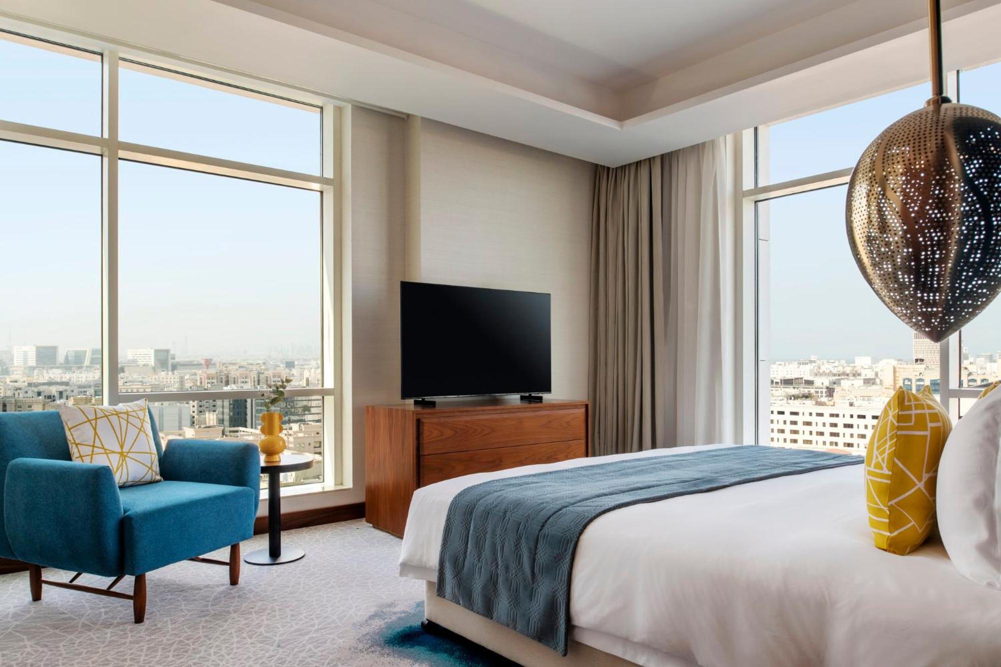 Abesq And Residences, An Ihg Aparthotel 5*