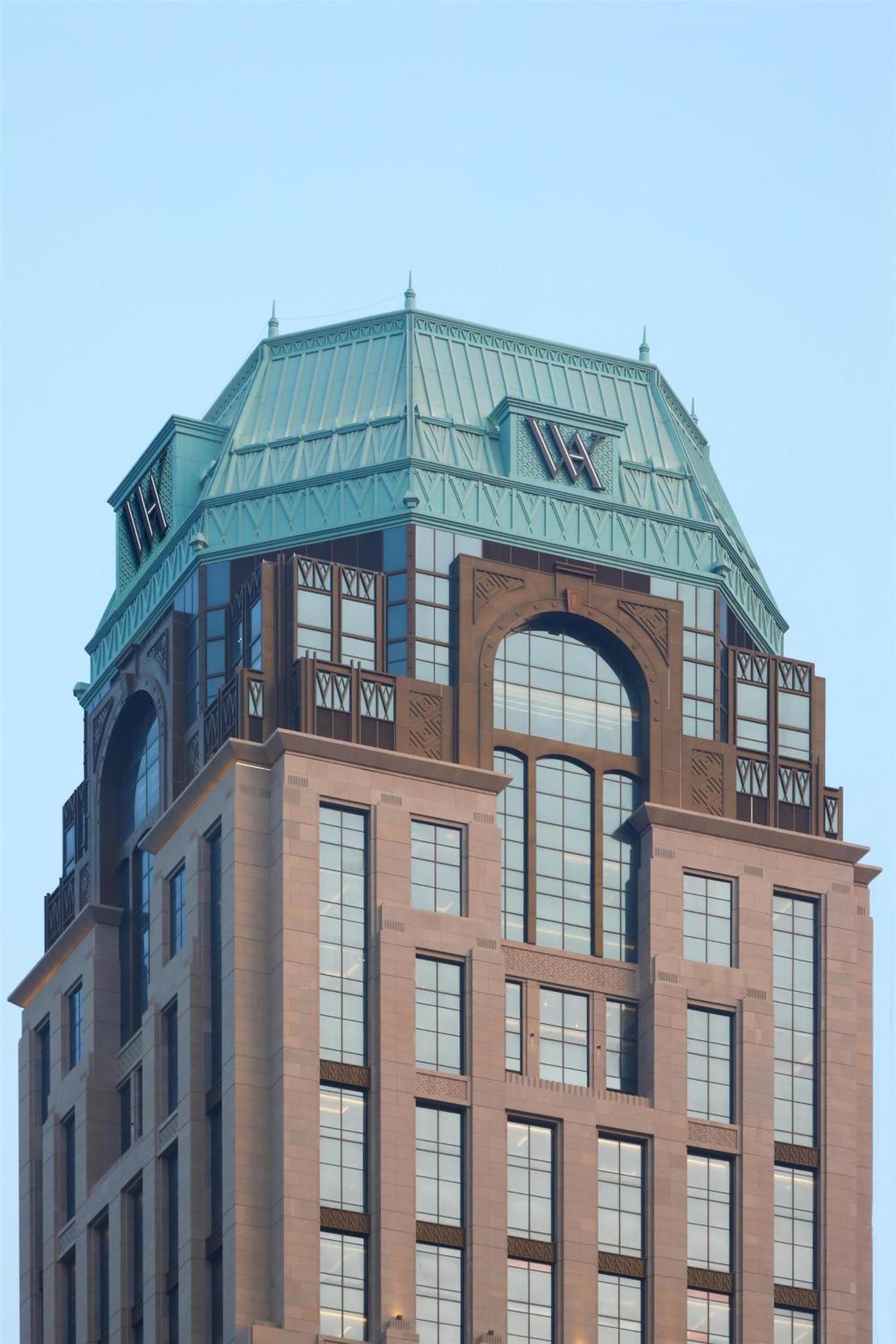 Waldorf Astoria West Bay Hotel