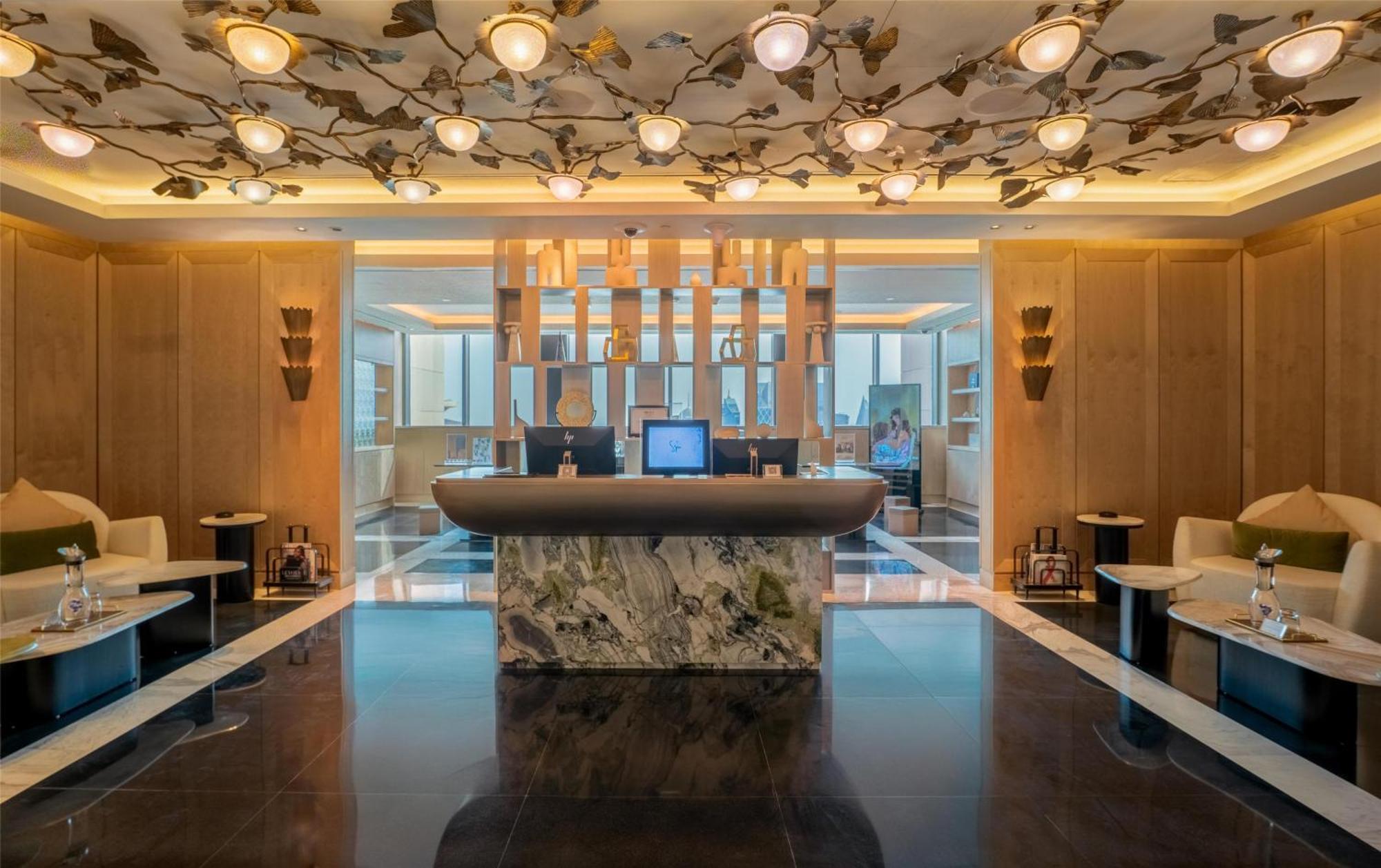 Waldorf Astoria West Bay Hotel