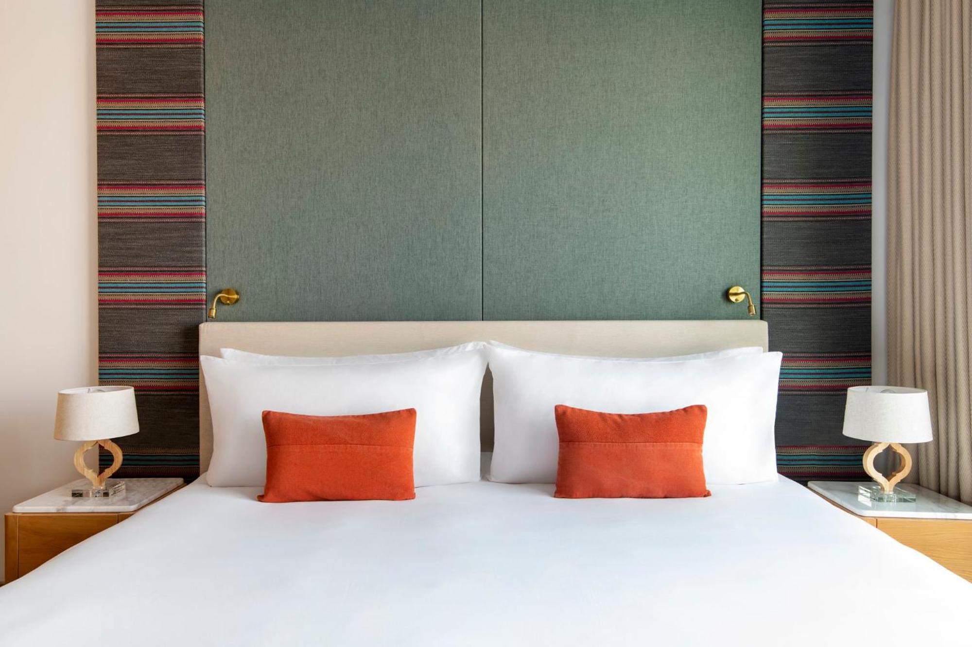 Aparthotel Abesq And Residences, An Ihg