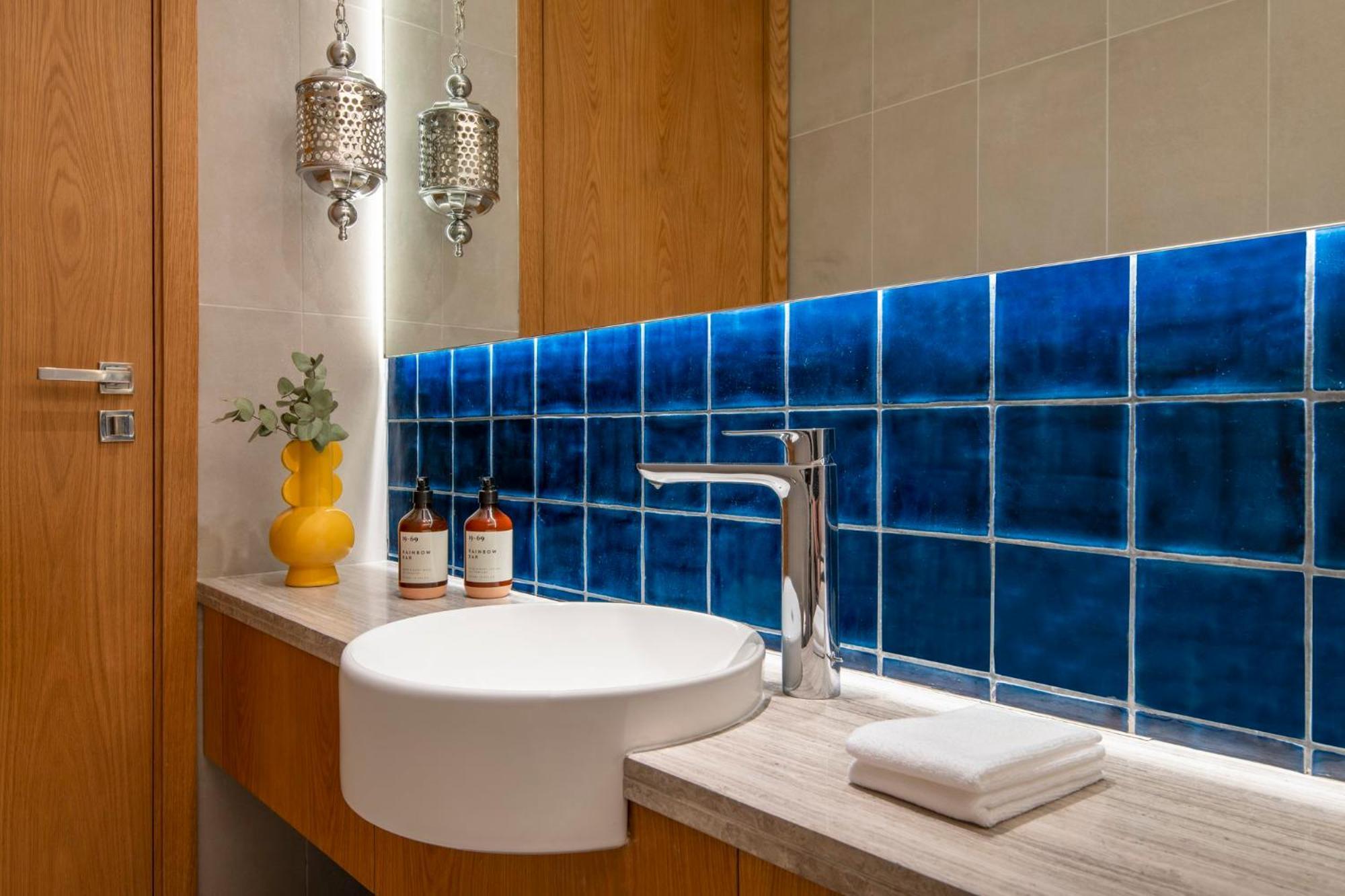 Aparthotel Abesq And Residences, An Ihg