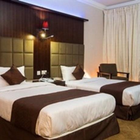 Elegance Castle 3*