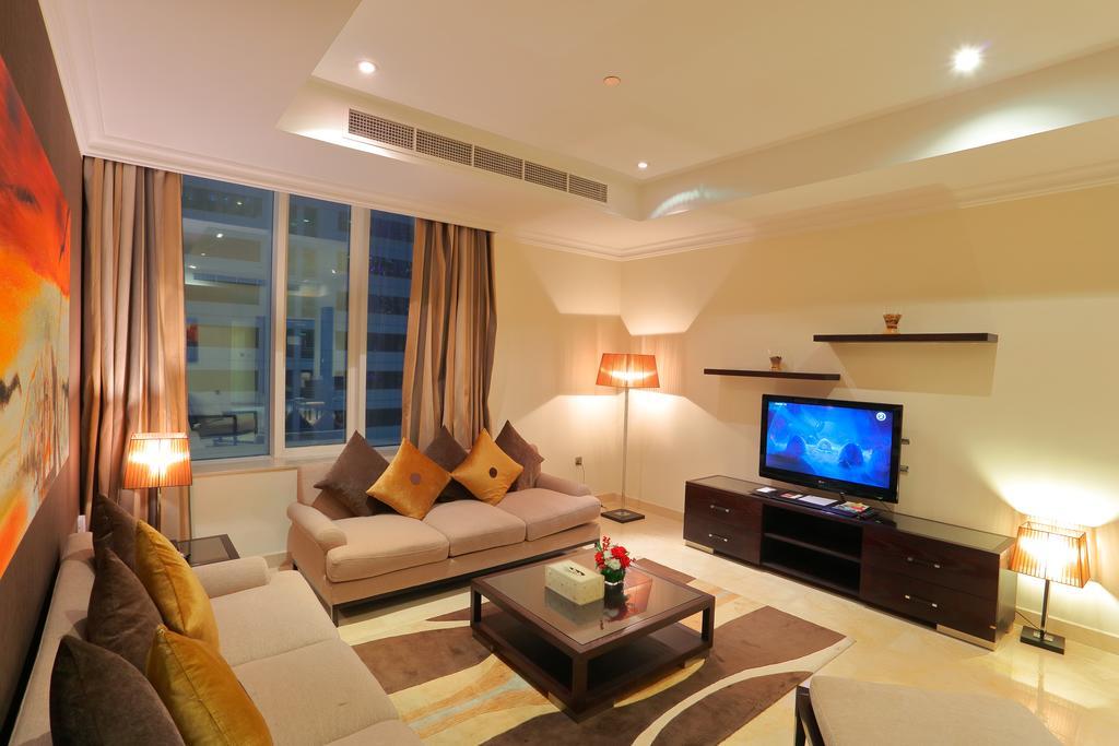 Aparthotel Mathema Premium