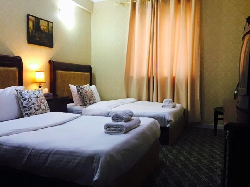 Al Mourouj Hotel