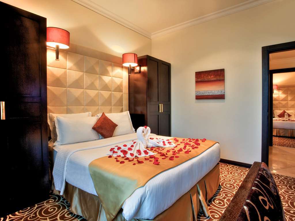 Aparthotel Mathema Premium 4*