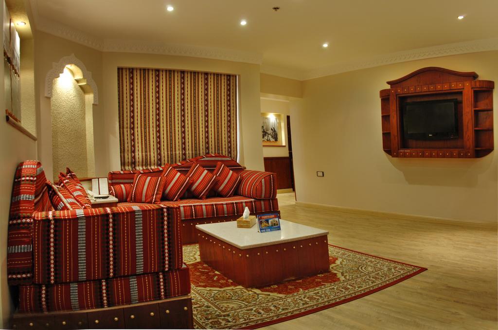 Al Liwan