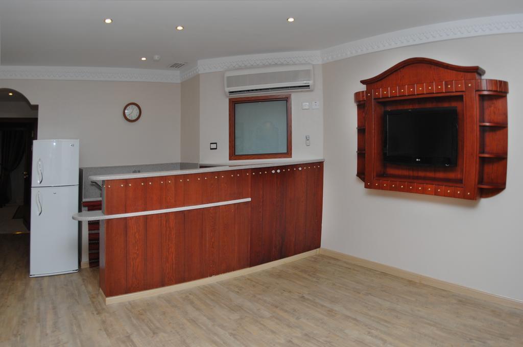 Aparthotel Al Liwan 4*