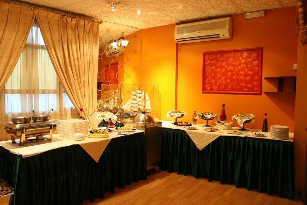 Sarmad Khách sạn 3*