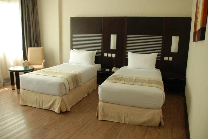& Centre Aparthotel