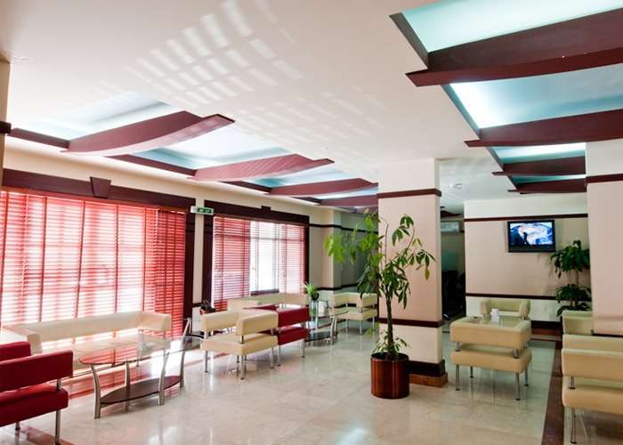 La Palace Hotel 2*