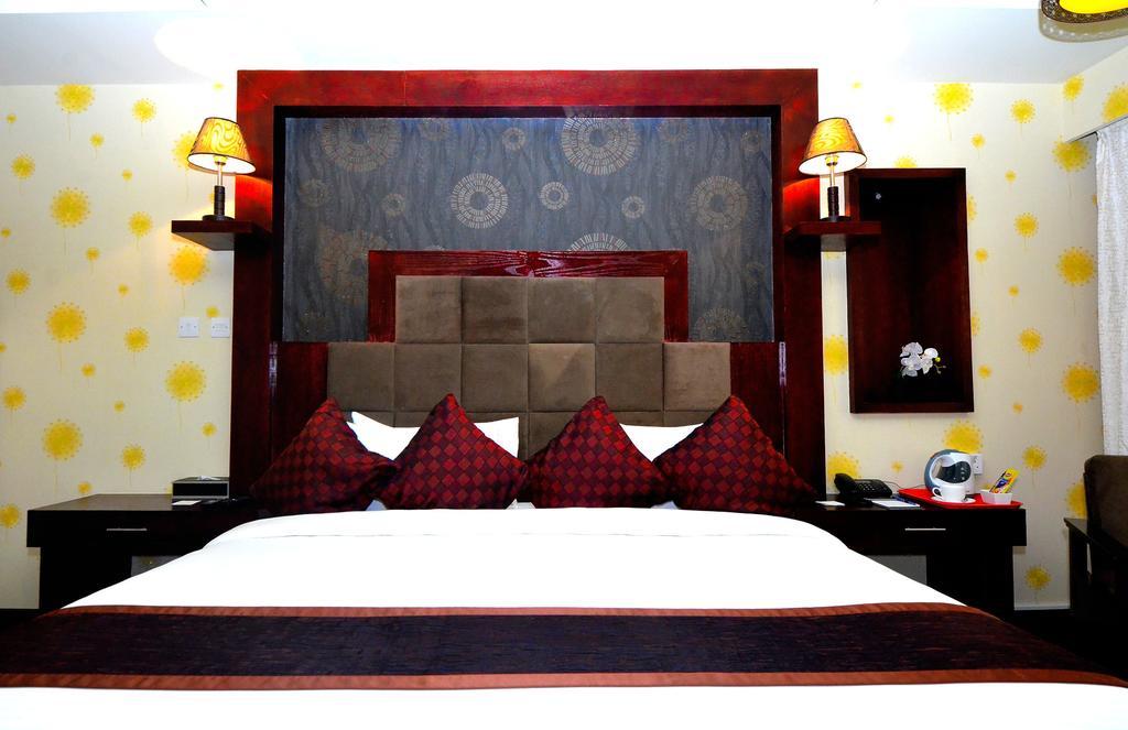 Elegance Castle 3*