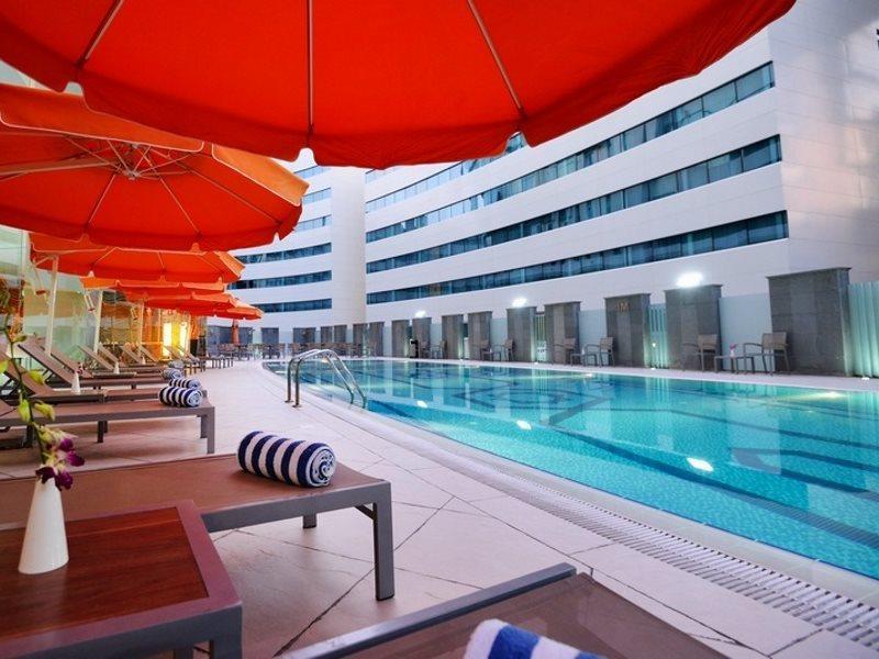 & Centre Aparthotel