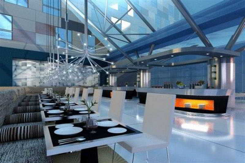 Hyatt Regency Oryx 5* Doha